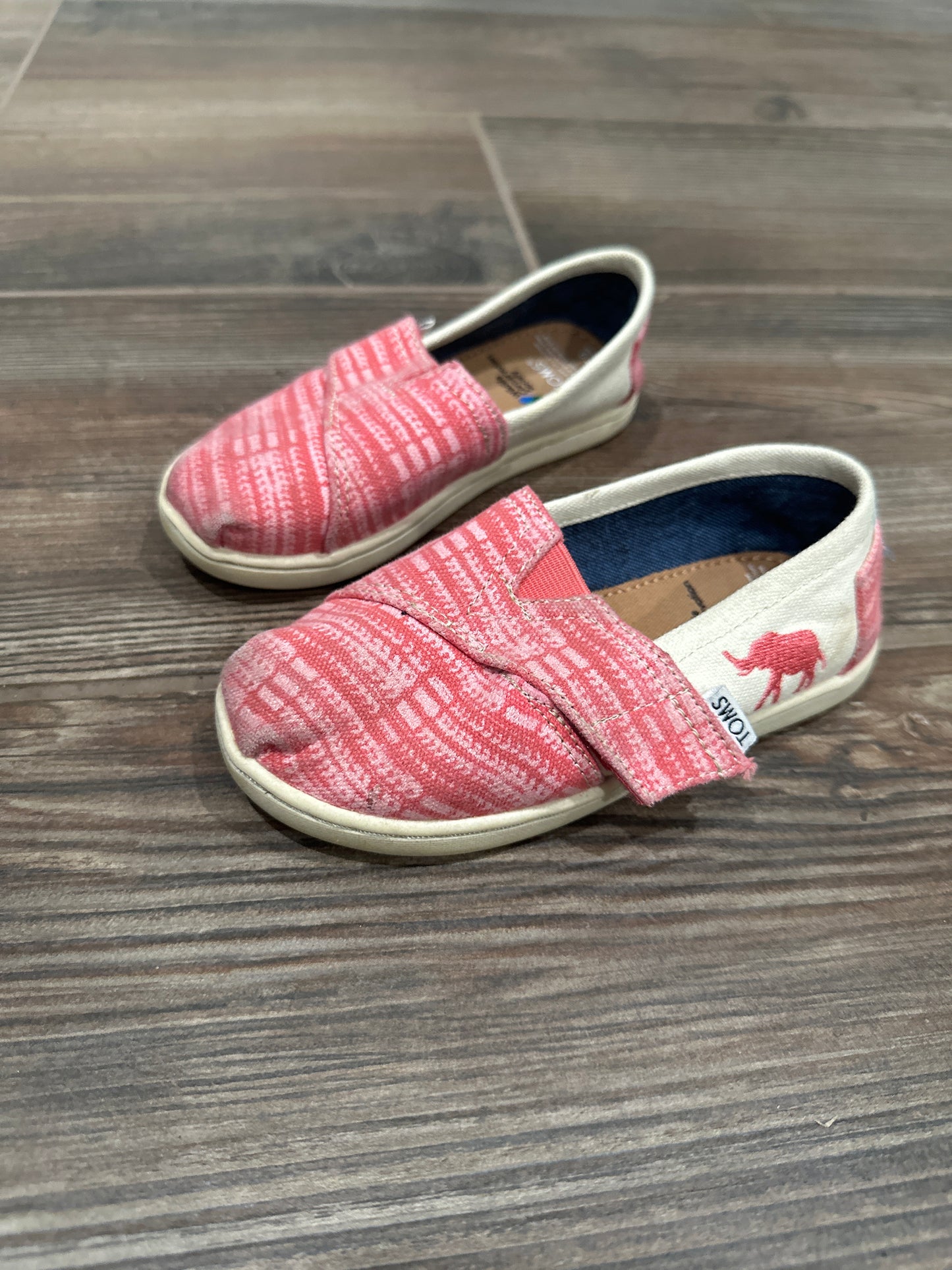 Girls Size 9 Toms Embroidered Elephant Slip On Shoes - Good Used Condition