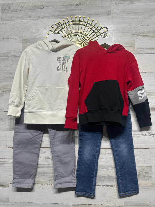 Size 4/4tHoodies/Pants Clothing Lot (4 Pieces) - Very Good Used Condition