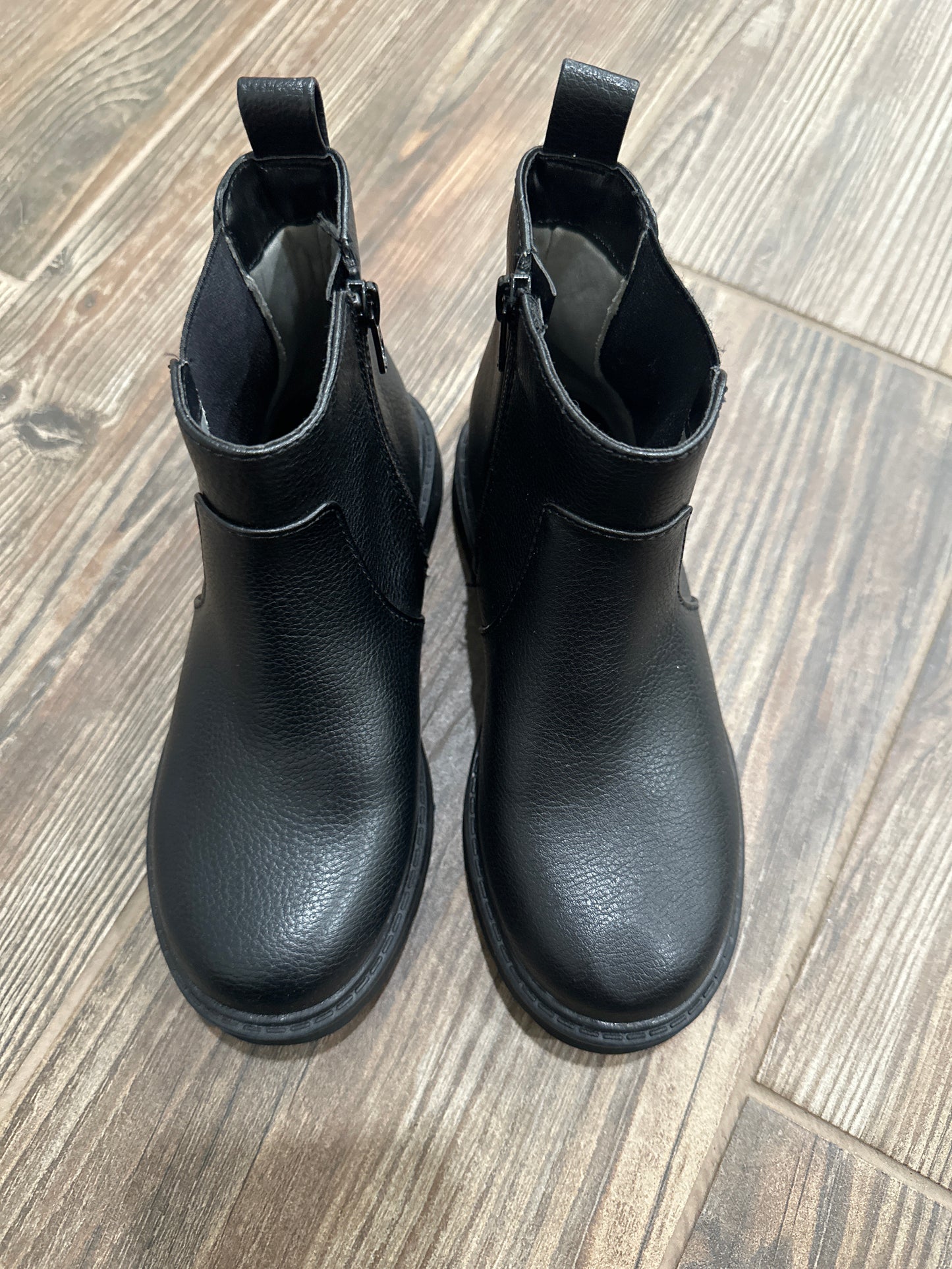 Girls Size 2 Cat and Jack Black Ankle Boots - New Without Tags
