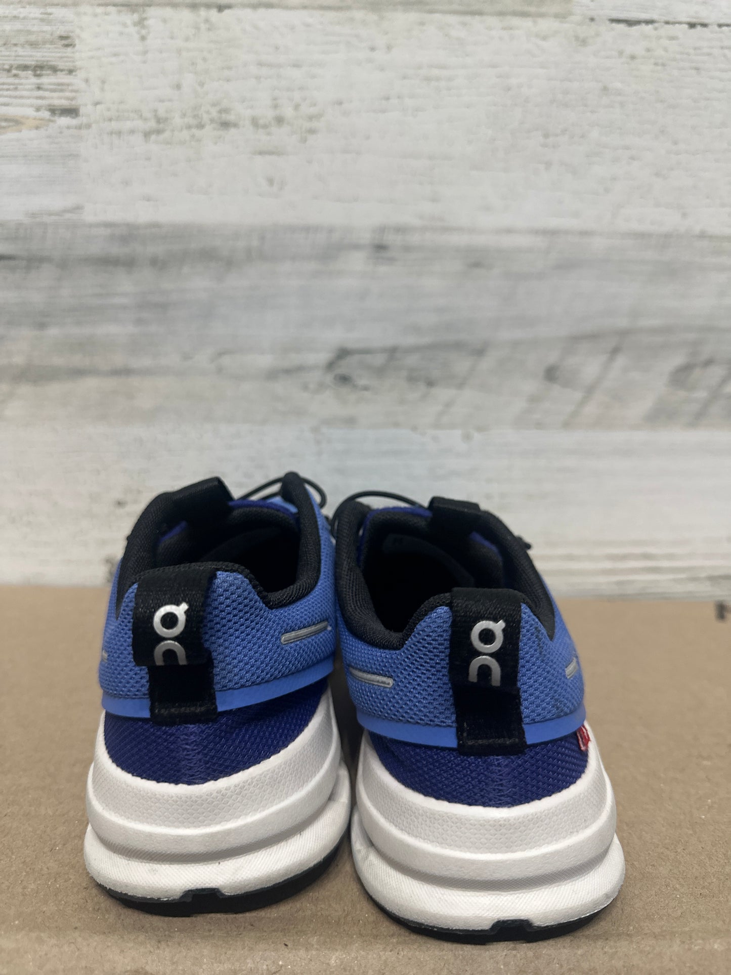 Youth 3.5 On Cloud Blue Shoes - Very Good Used Condition