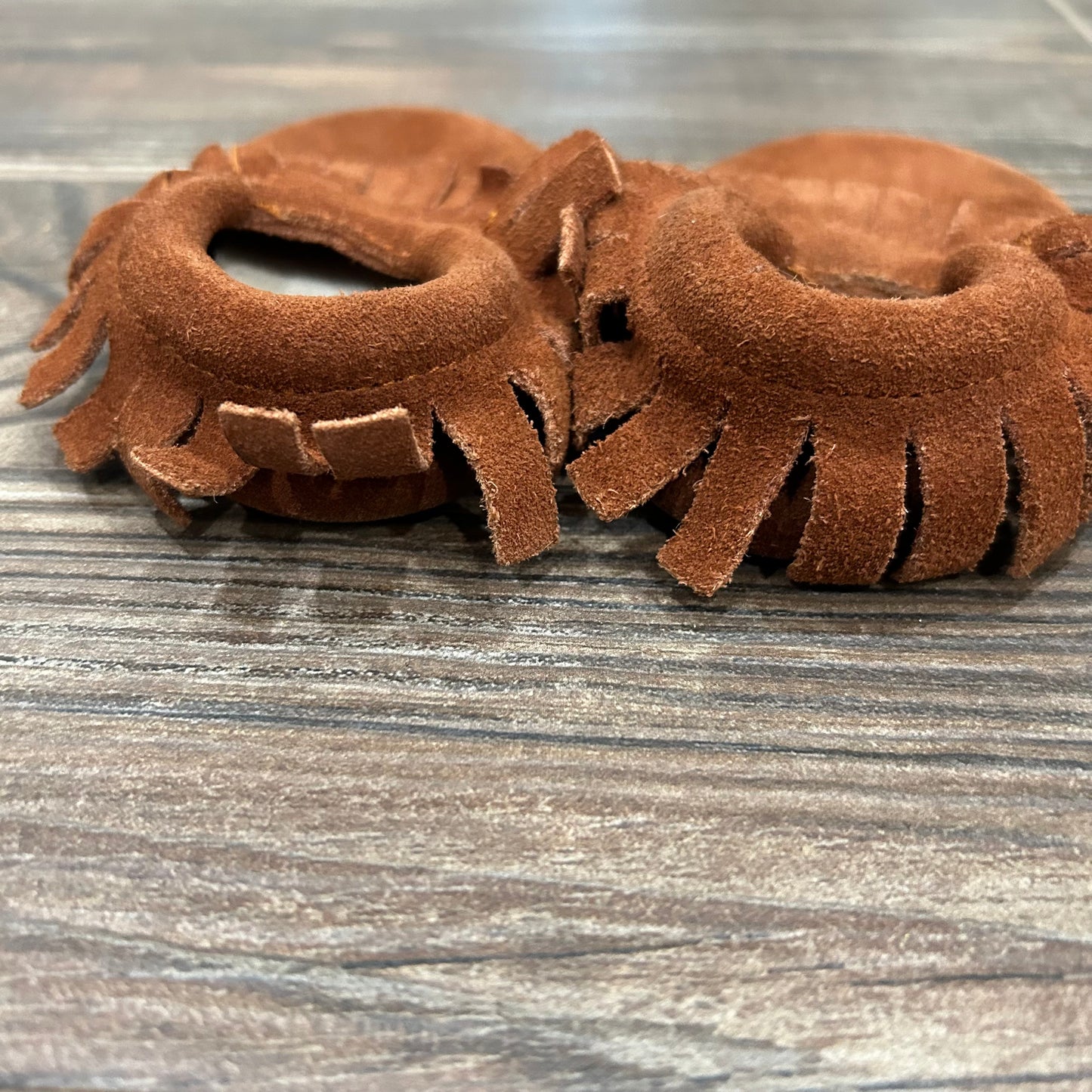 Size 6-12m / 3 (Infant) Brown Split Sole Mocs - Good Used Condition