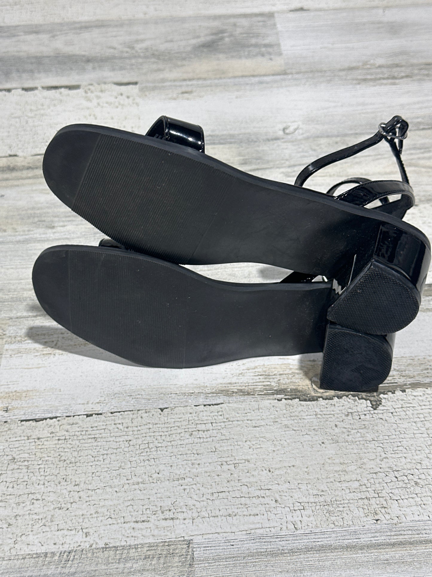 Steve Madden Ankle Strap Black Low Heel Sandals - Girls Size 5 - Very Good Used Condition