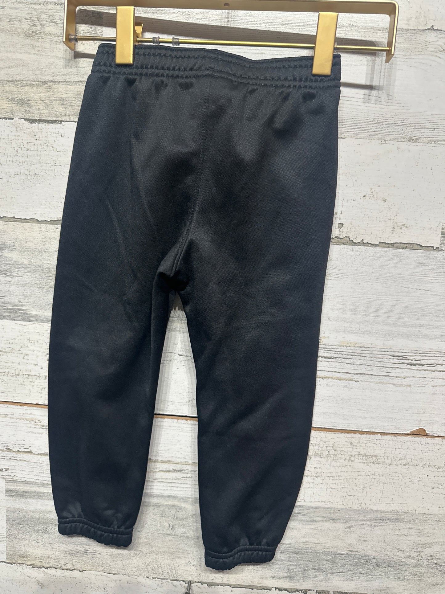 Under Armour Black Fleece Lined Pants - Boys Size 24m - Very Good Used Condition