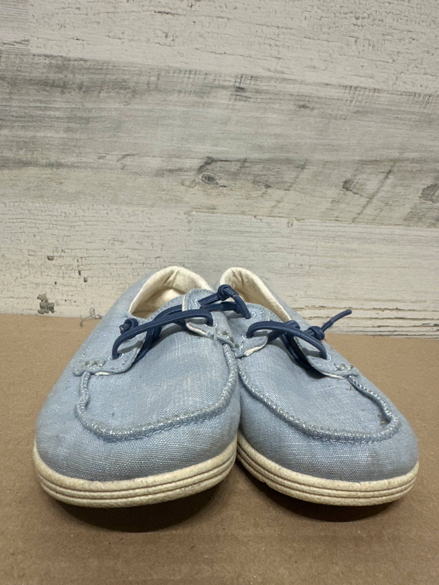 Size 13 (little kids) Cat and Jack Boat Shoes - Good Used Condition