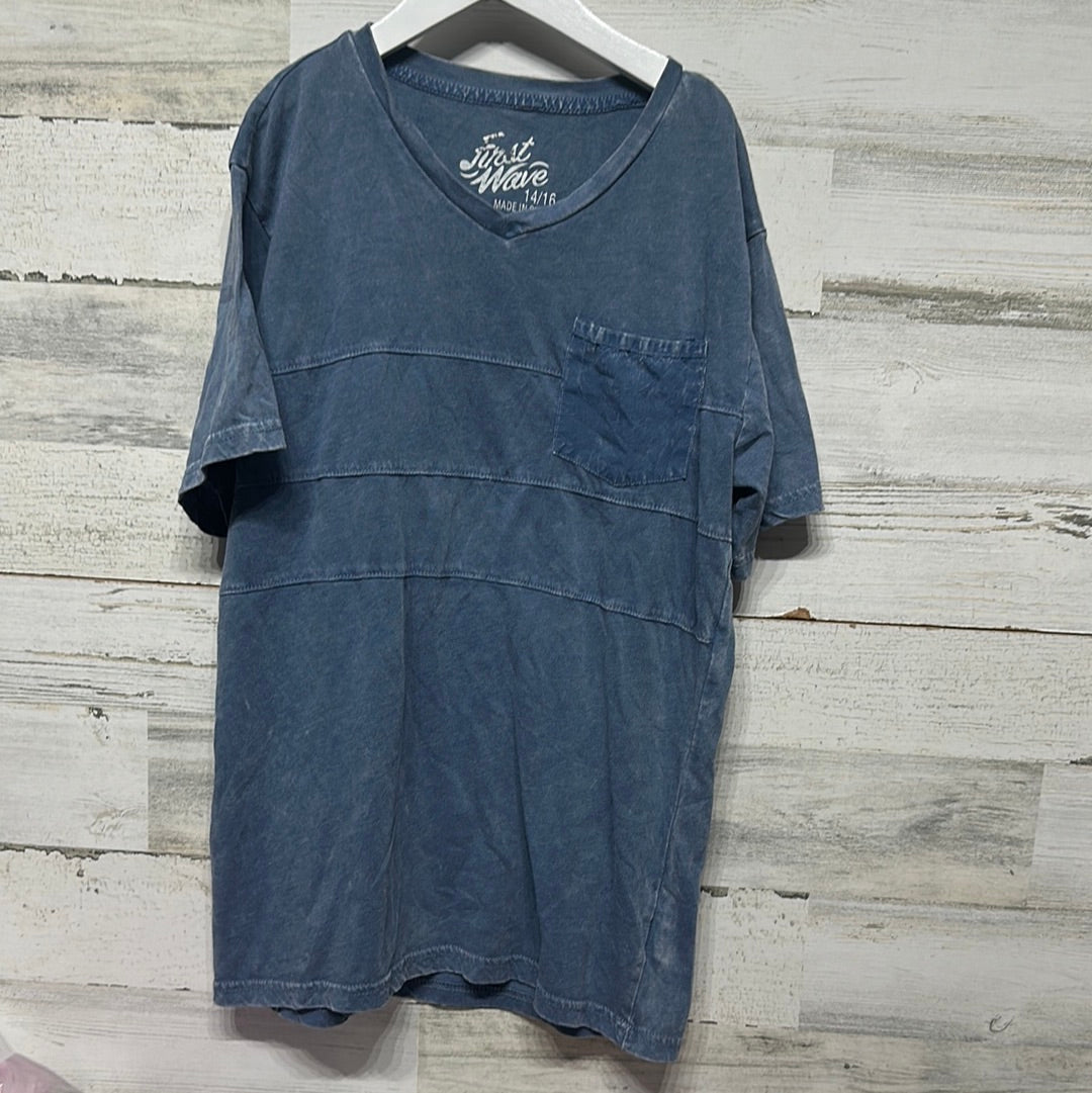 Boys Size 14/16 First Wave Blue Shirt - Good Used Condition