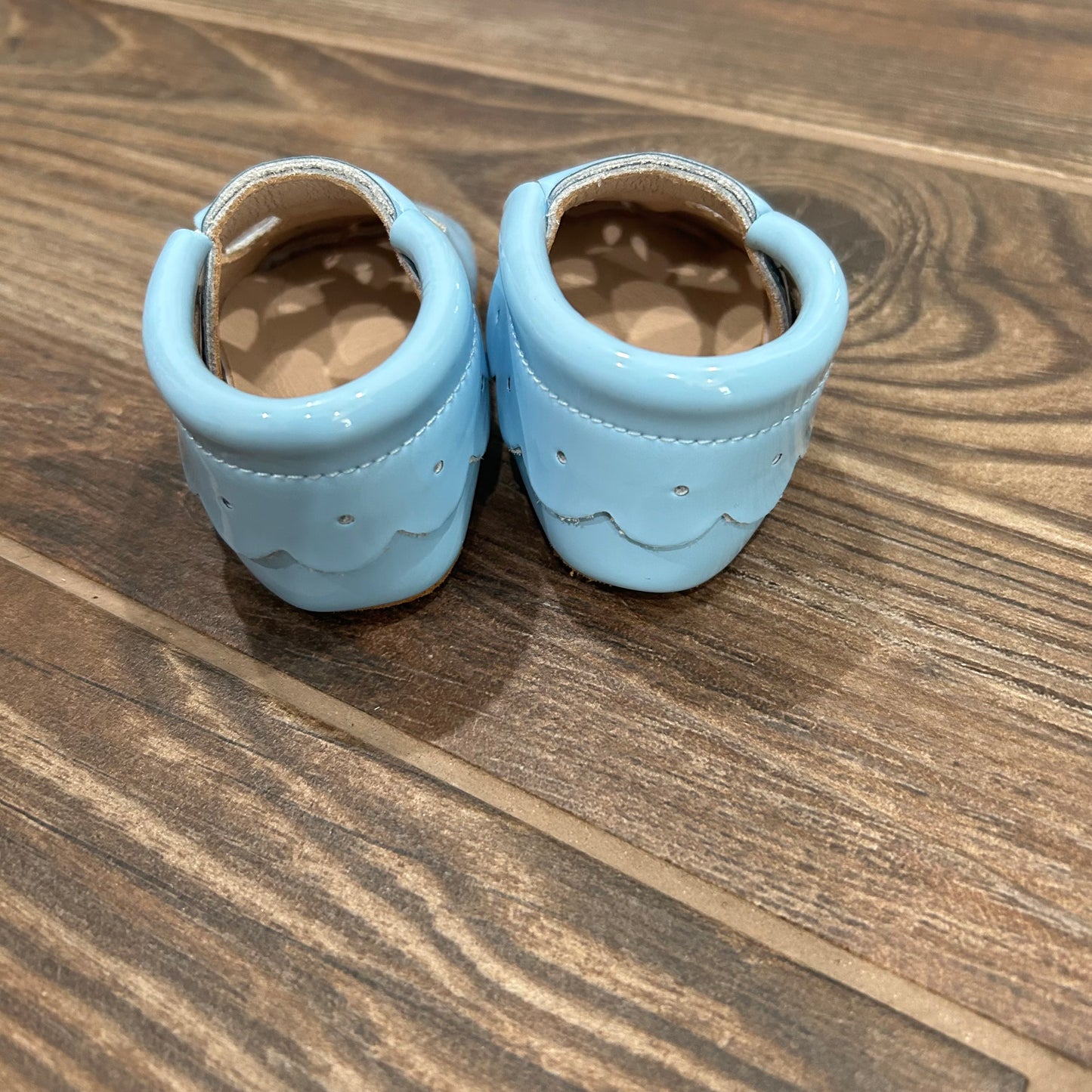 Size 6-12m Monkey Feet Light Blue Patent Shoes - Very Good Used Condition