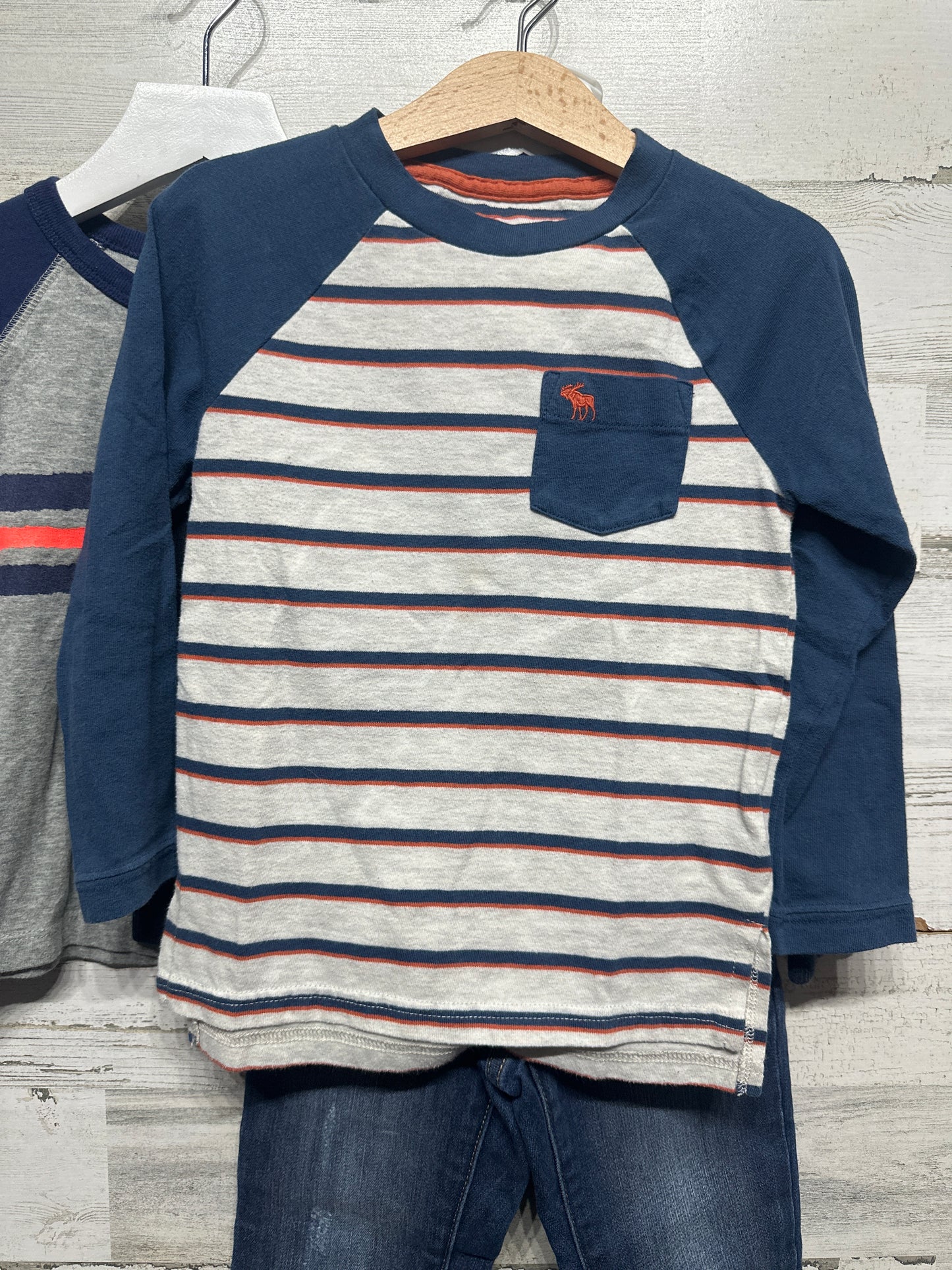 Boys 3/4 Gap/Abercrombie Clothing Lot (4 pieces) - Very Good Used Condition