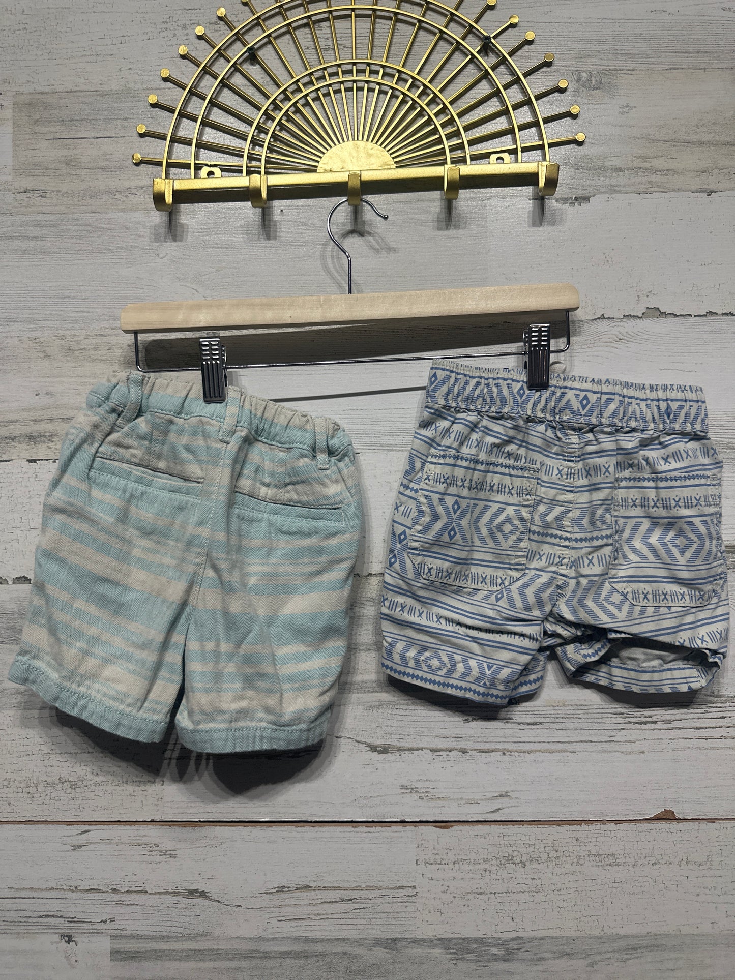 Boys Size 18-24m Childrens Place Shorts - Good Used Condition