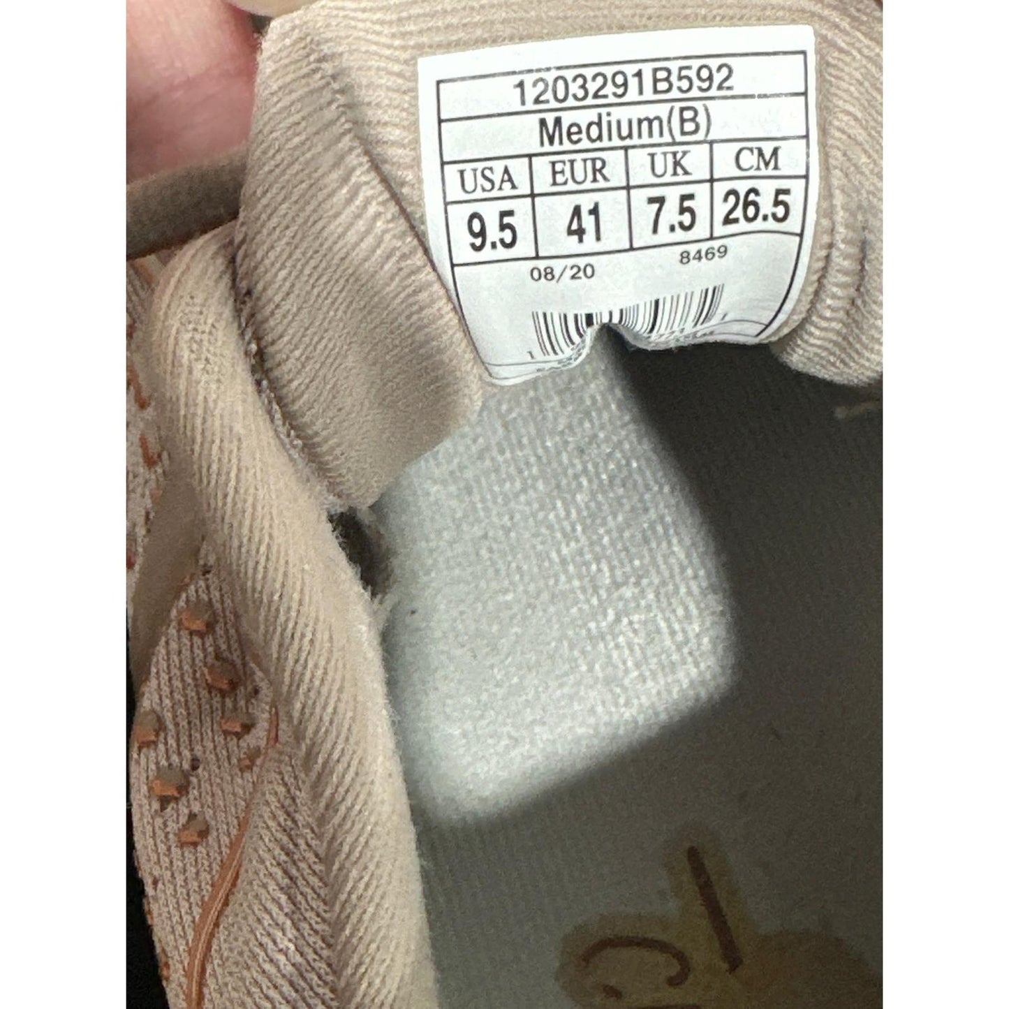 Brooks Adrenaline GTS 21 Running Shoes Womens 9.5 Rose Copper Stability GUC
