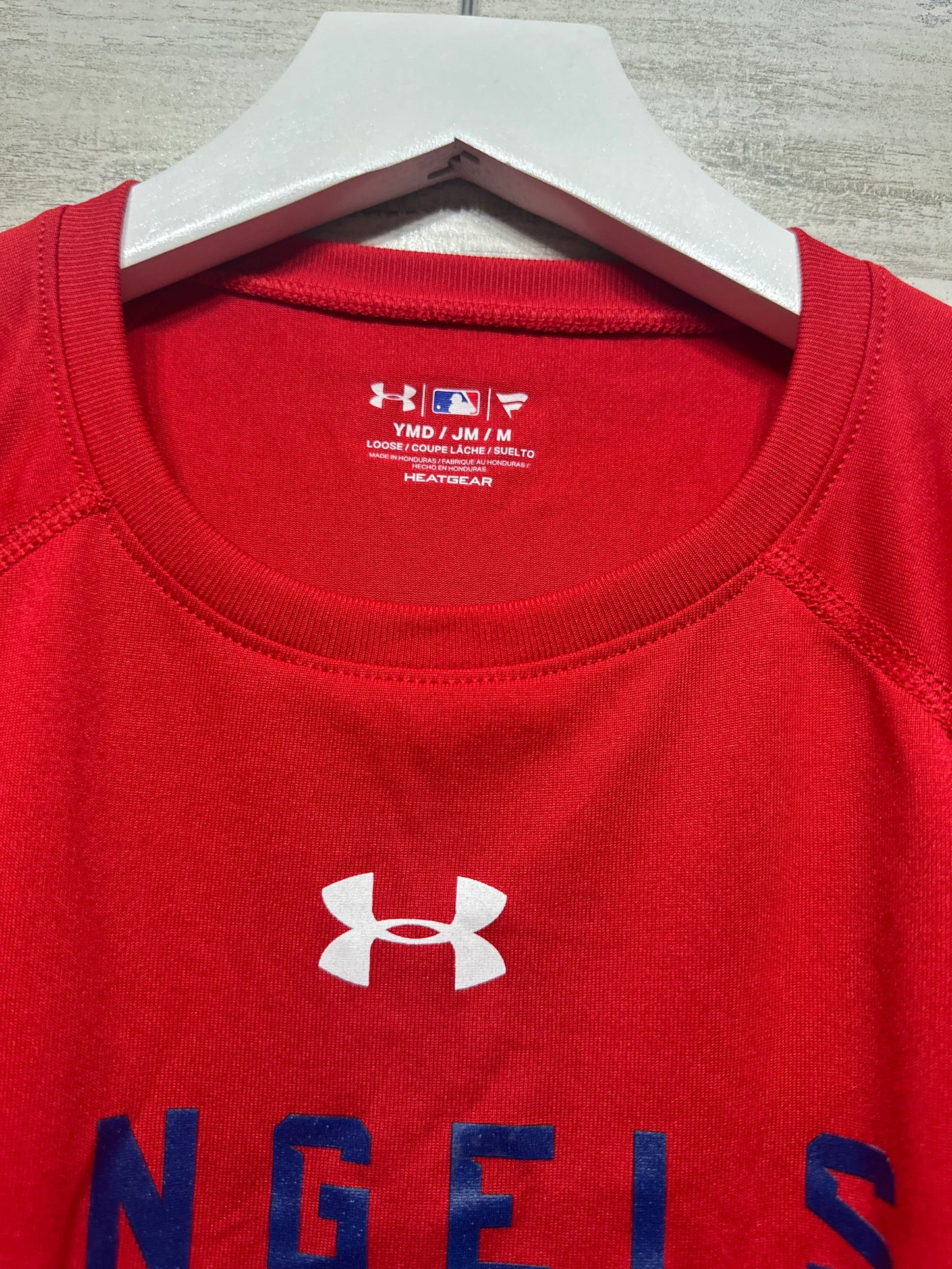 Boys Size Youth Medium Loose Under Armour Drifit Angels Baseball Shirt - Very Good Used Condition