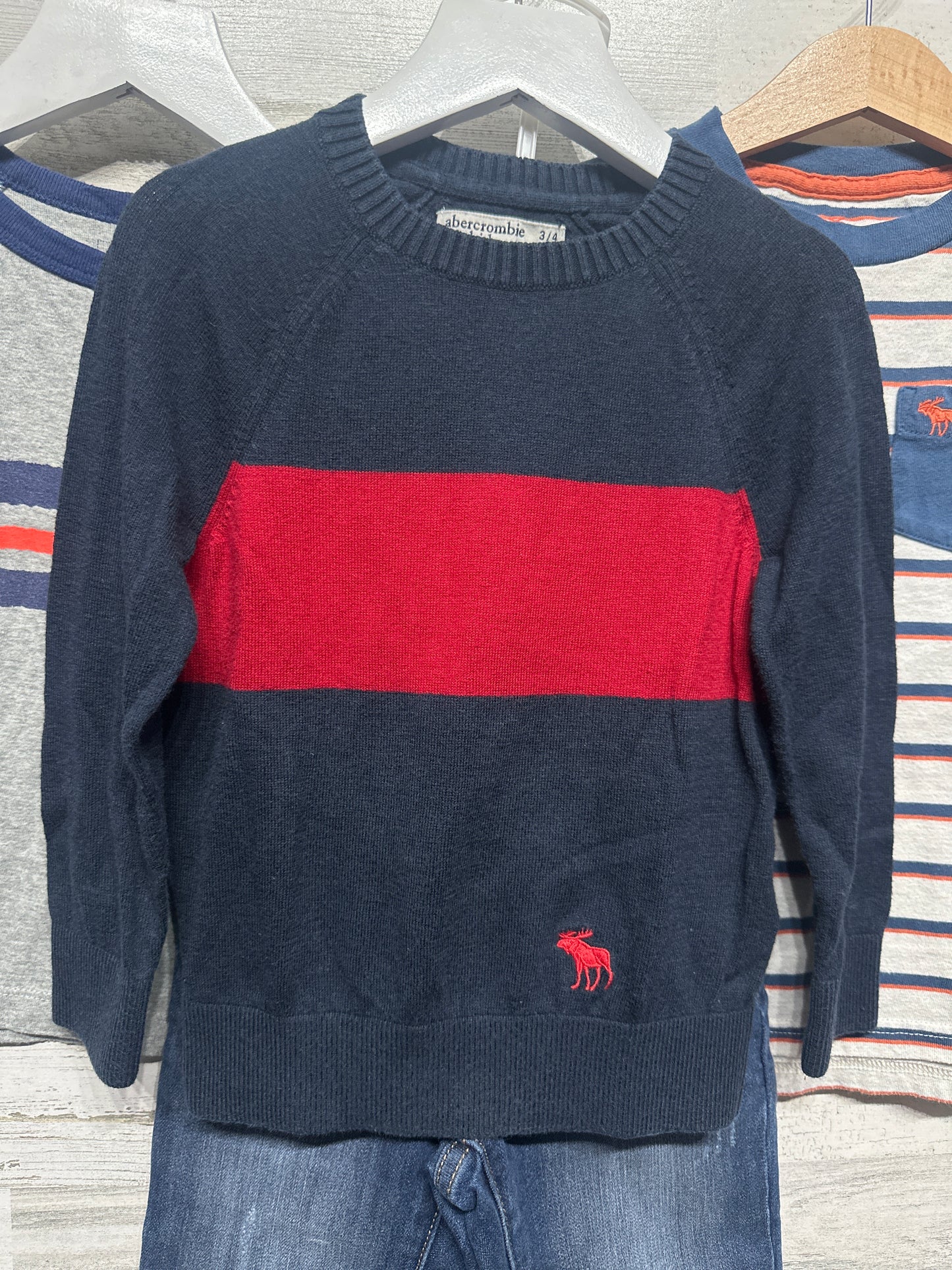 Boys 3/4 Gap/Abercrombie Clothing Lot (4 pieces) - Very Good Used Condition