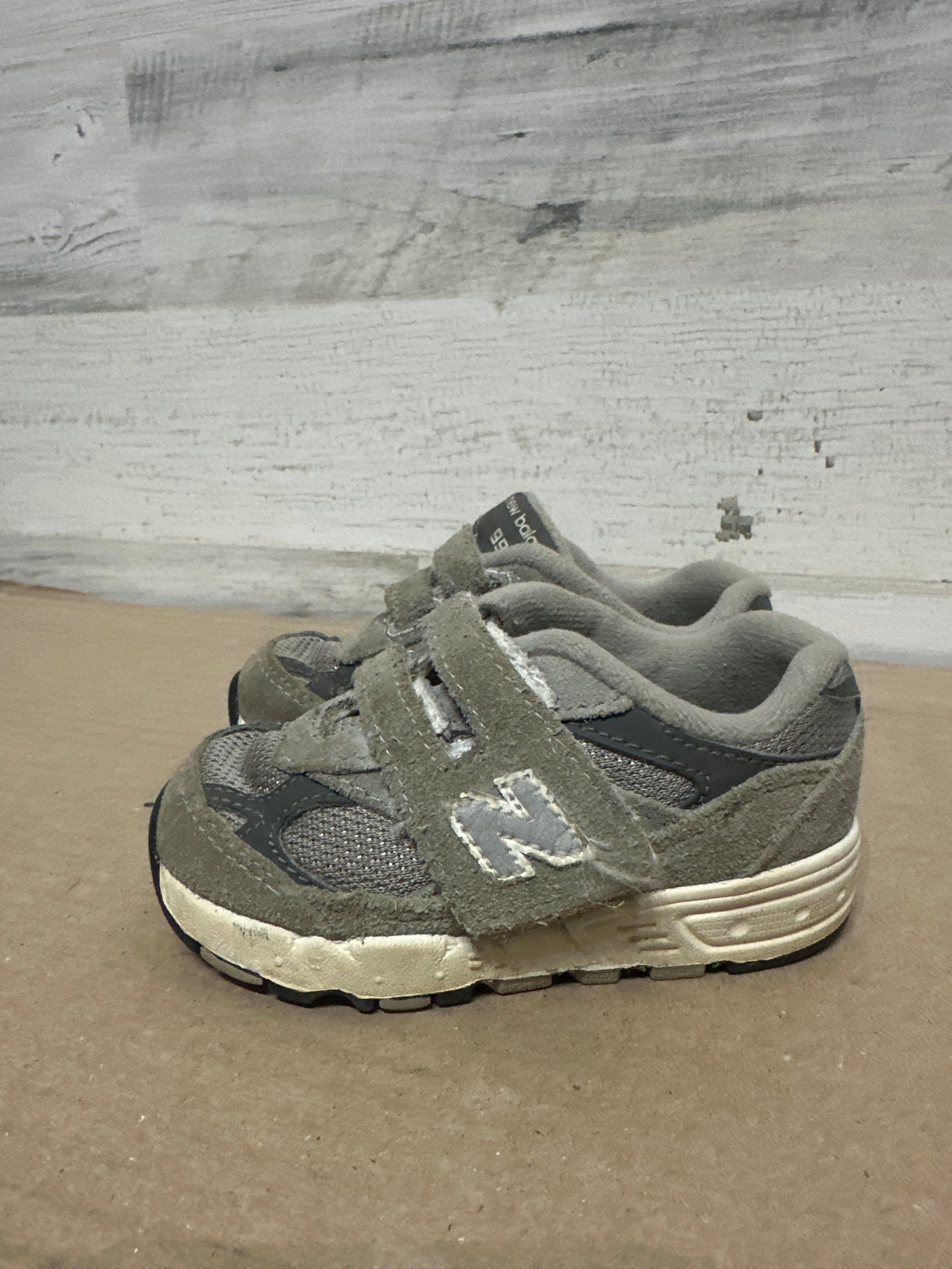 Size 5W (Wide) Toddler New Balance 993 Shoes - Good Used Condition*