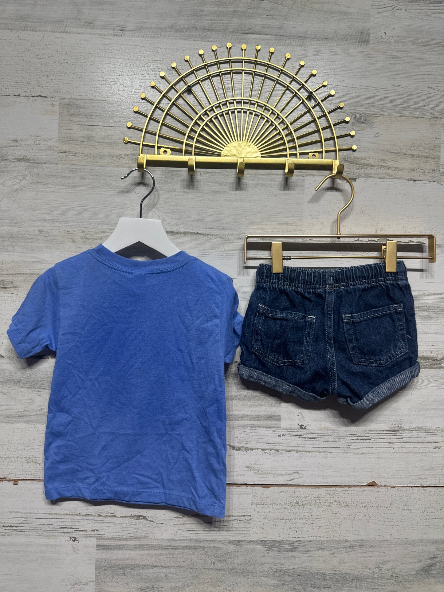 Girls 2t Happy Easter Bella Canvas T-Shirt and Cat & Jack Shorts VGUC