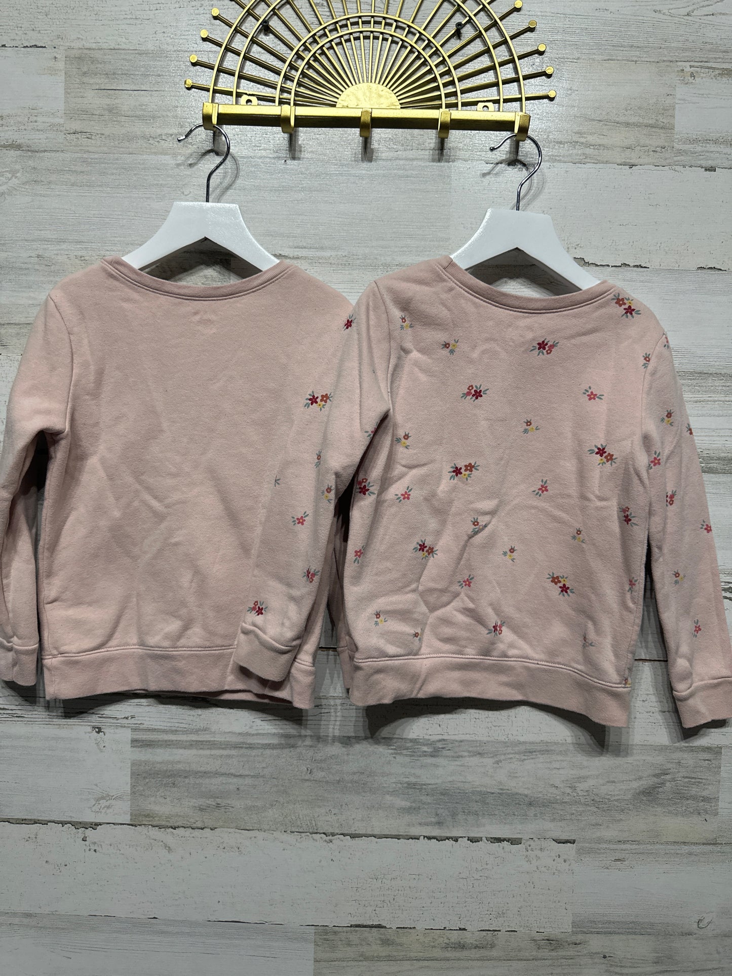 Girls Size 5t Garanimals Sweatshirt Lot (2 pieces) - Play Condition**