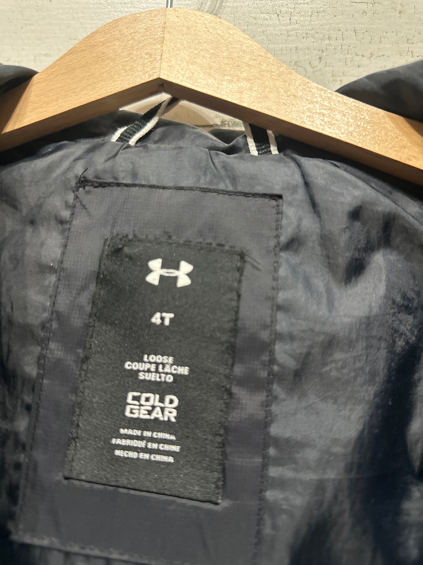 Boys Size 4t Loose Under Armour Cold Gear Coat - Very Good Used Condition