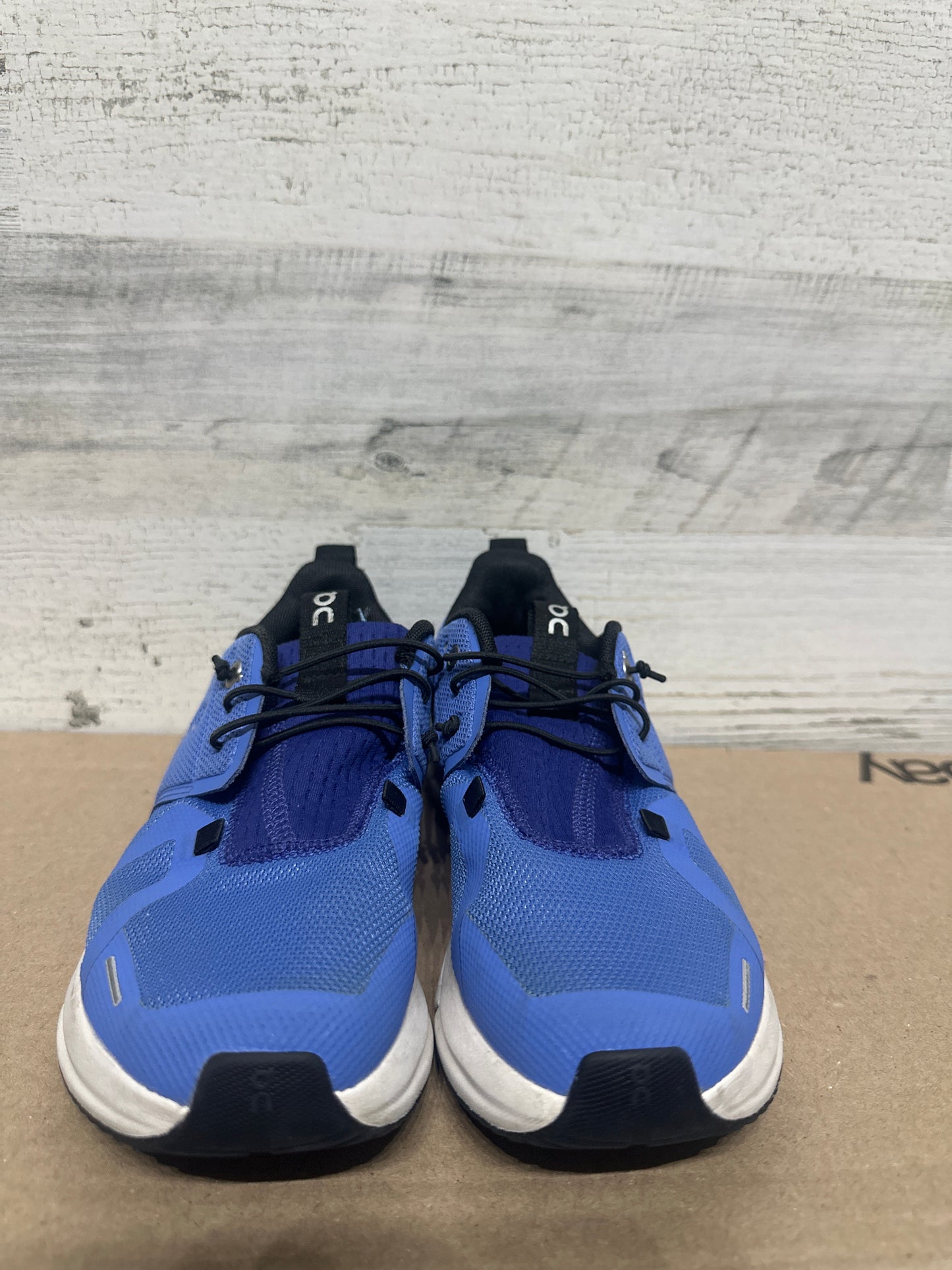 Youth 3.5 On Cloud Blue Shoes - Very Good Used Condition