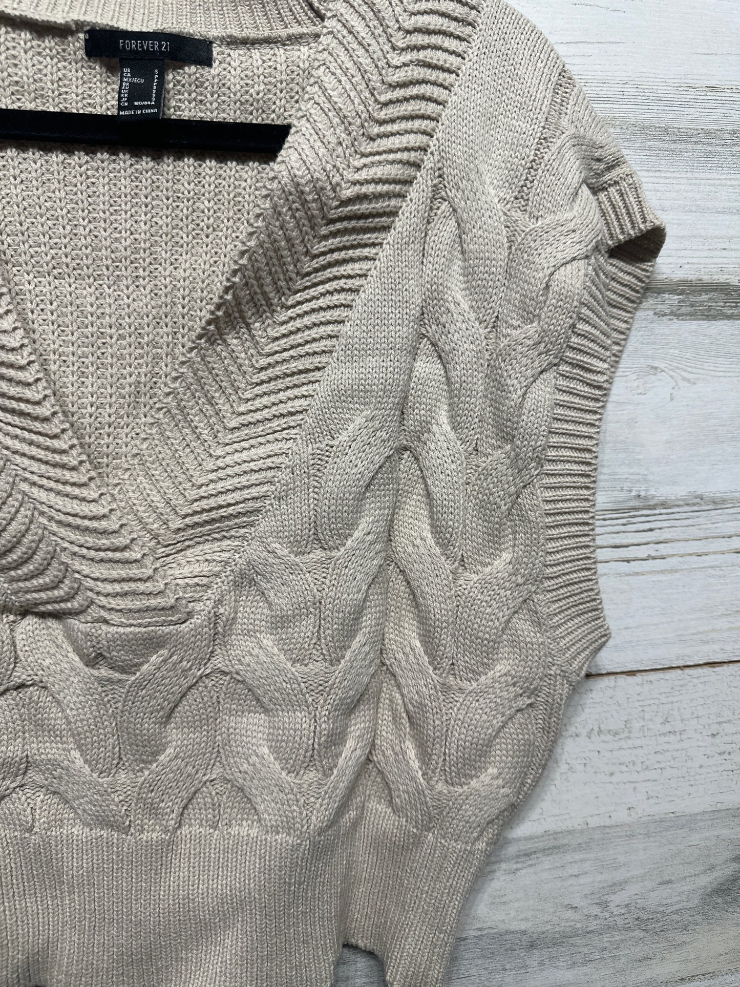Women’s Small Forever 21 Cropped Sweater Vest - Very Good Used Condition