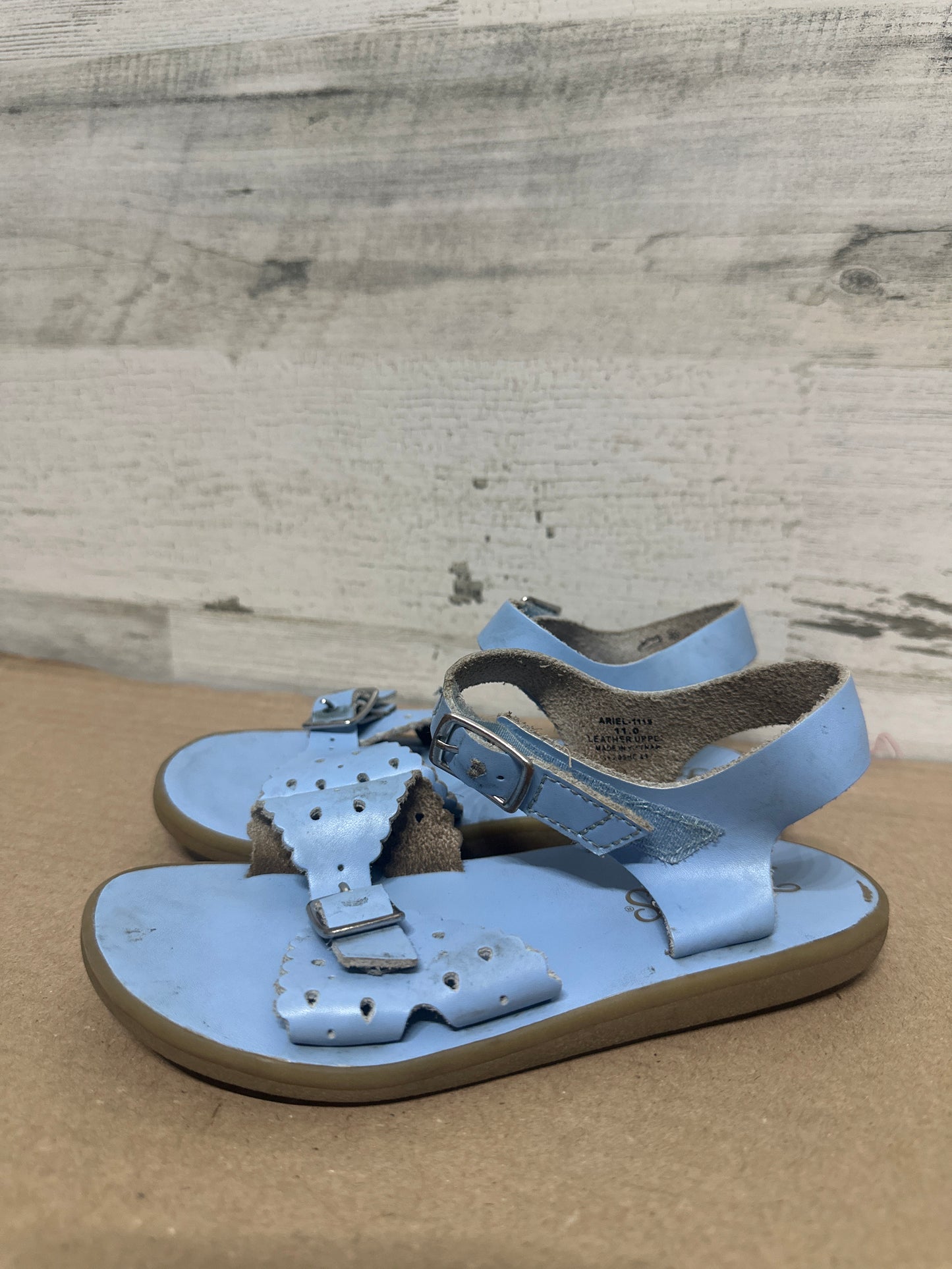 Size 11 Toddler Footmates Light Blue Velcro Sandals - Good Used Condition*