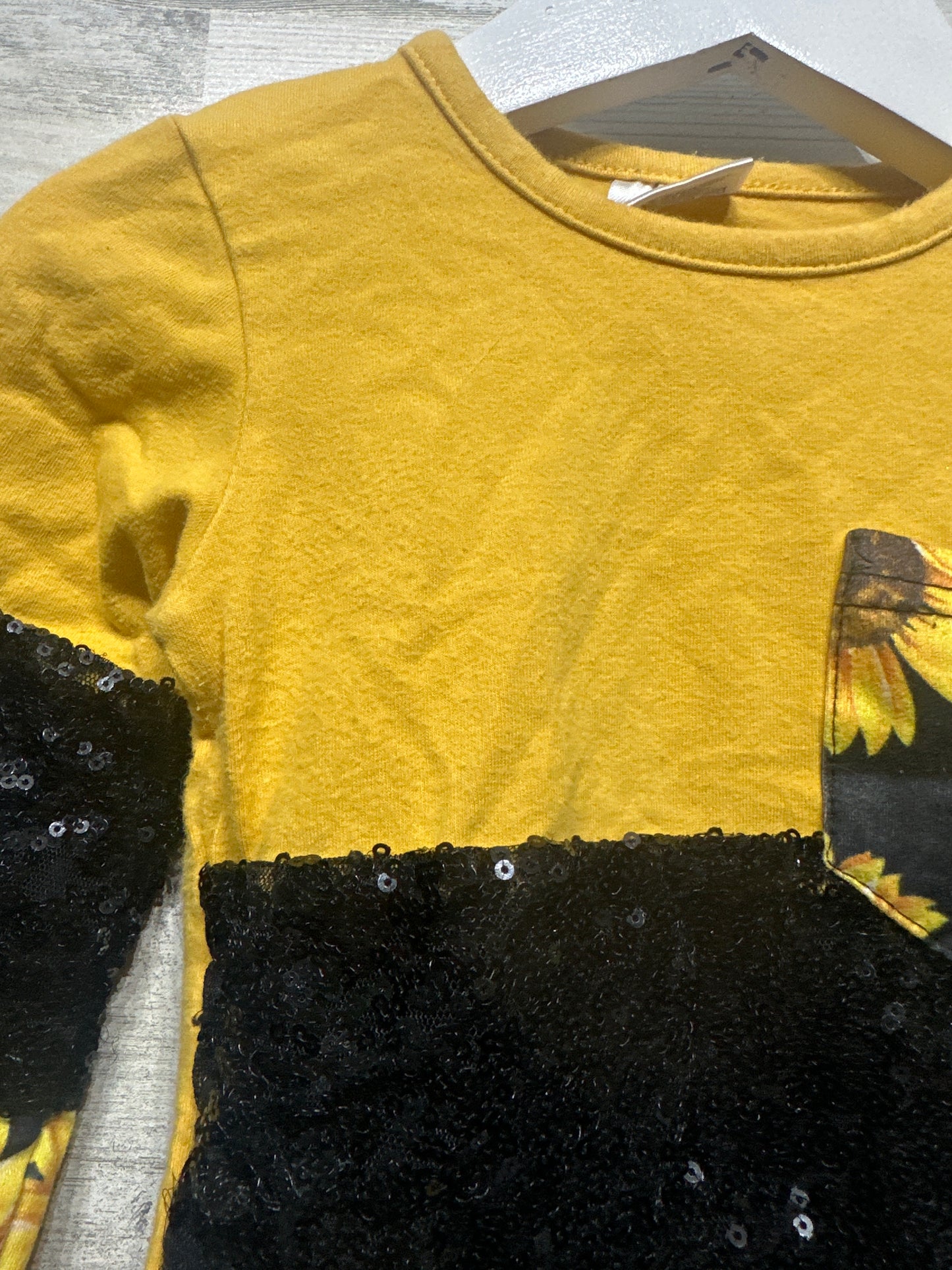 Girls Size 12-18m Sunflower Sequined Tunic Top - Good Used Condition*