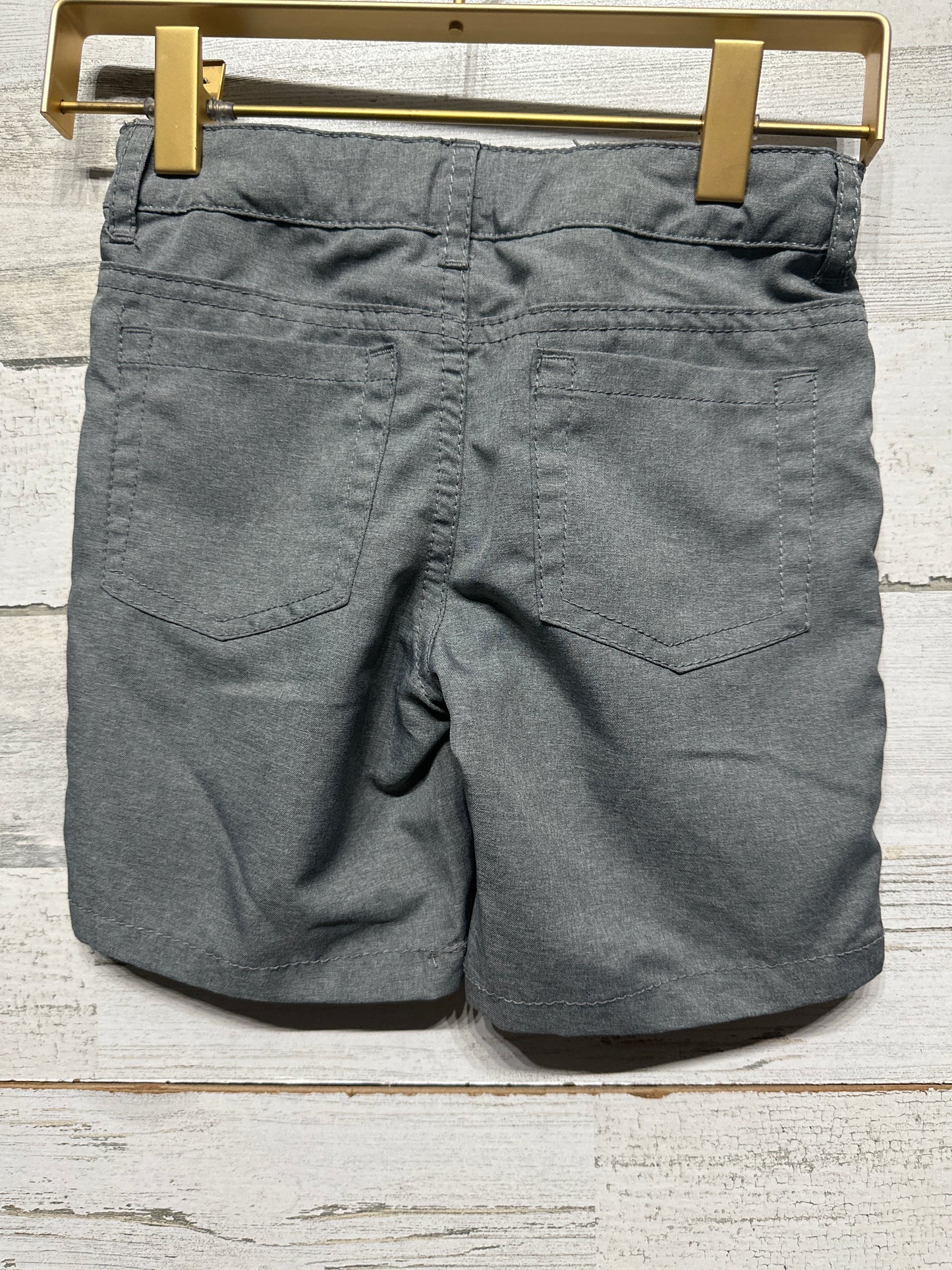 Boys Size 5t Cat and Jack Grey Adjustable Waist Quick Dry Shorts - Very Good Used Condition