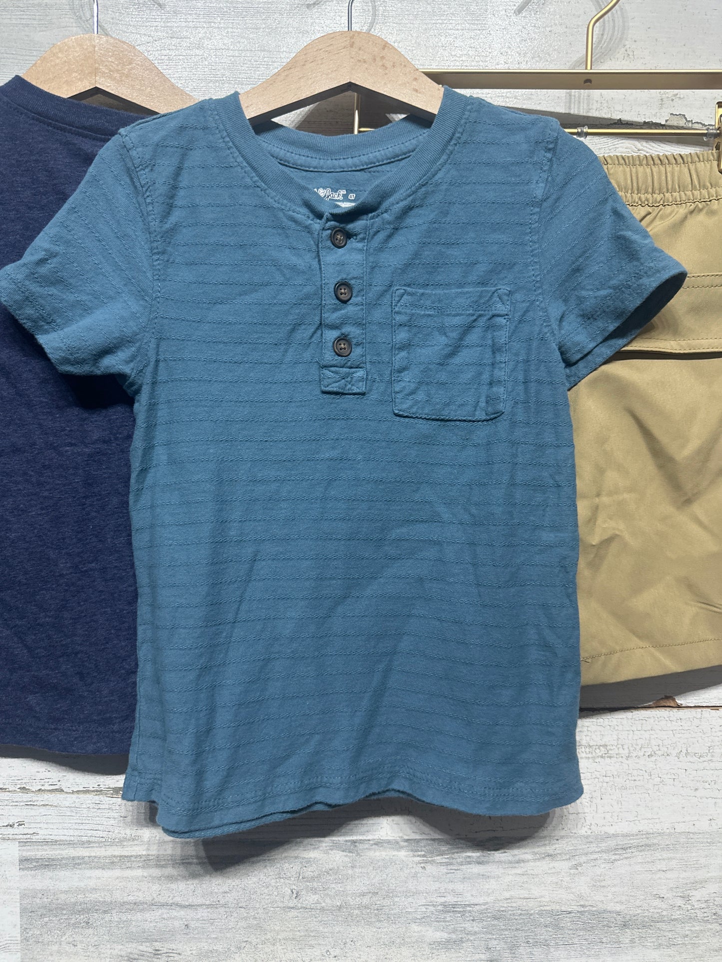 Size 4t/4 Short Sleeve/Shorts Clothing Lot (3 Pieces)  - Good Used Condition
