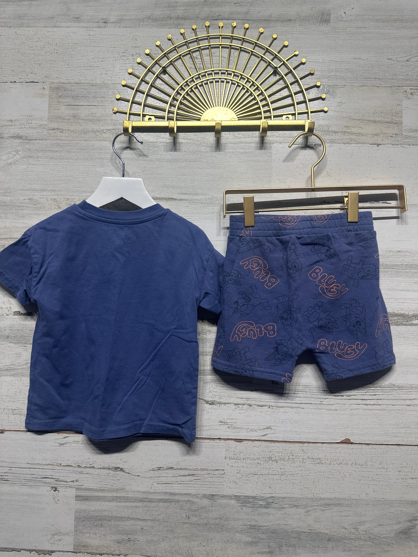 Size 3t Bluey Two Piece Outfit Set - Good Used Condition*