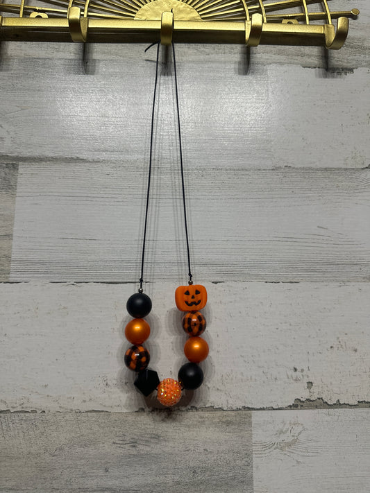 One Size Chunky Bead Halloween Necklace - Very Good Used Condition