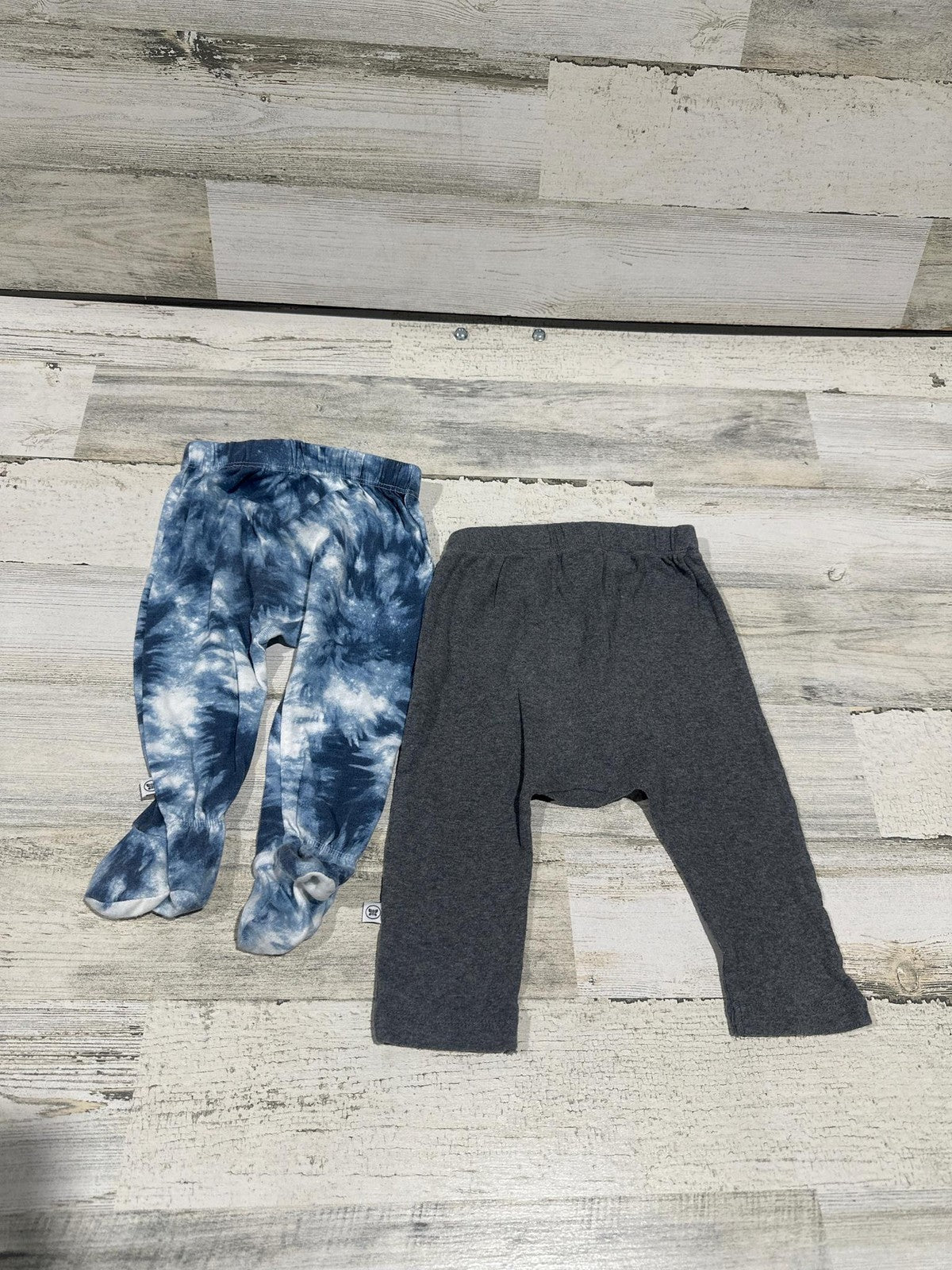 Organic Cotton Honest Company Pants - 2 Pieces - Boys Size 6-9m - Good Used Cond1