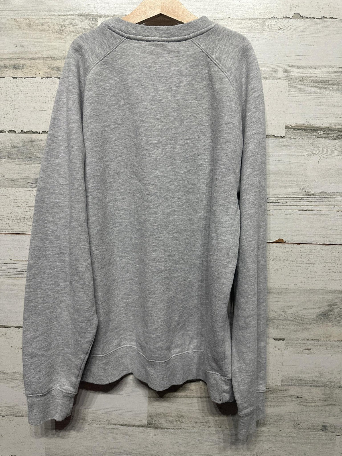 Love in Faith Sweatshirt Women Small Gray Christmas Graphic Raglan EUC3