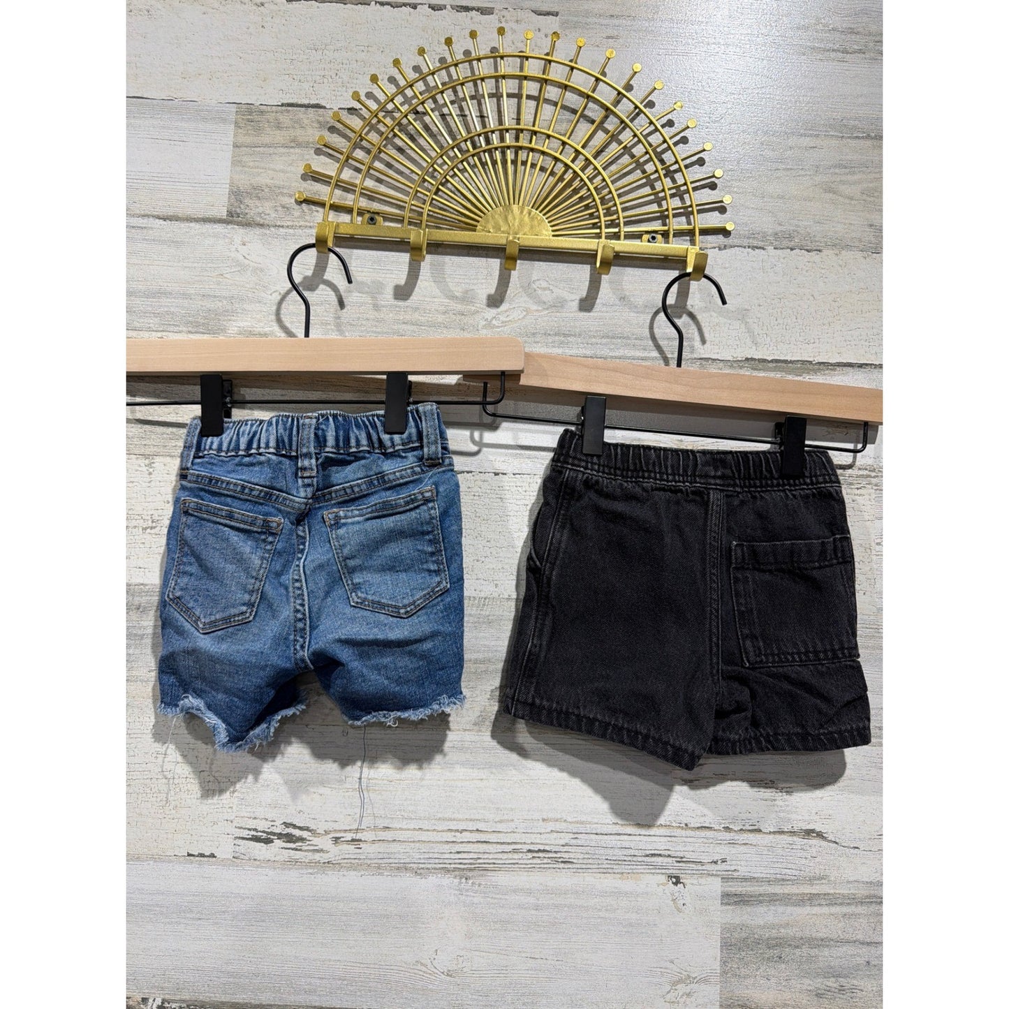 Queen Biggie Hot Wheels Bundle Boys 18M Graphic Tee Denim Shorts Music Lot5