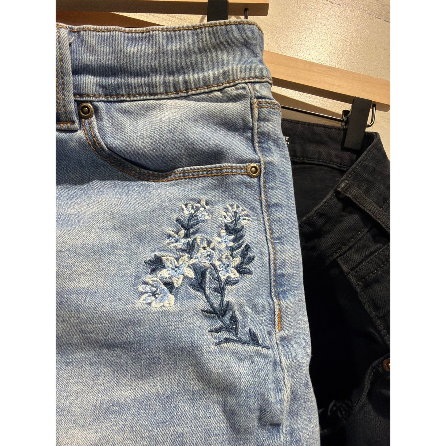 Counterparts Old Navy Shorts Women 18 Blue Black Floral Denim Bundle Boho EUC9