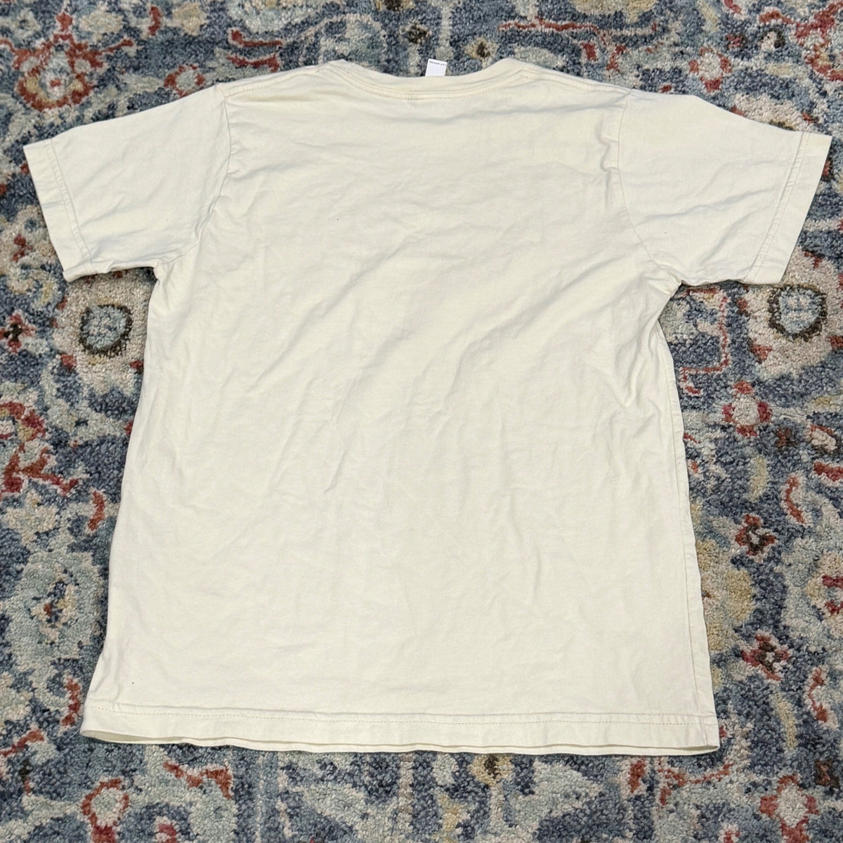 L-A-T Apparel Graphic Tee Girls Youth L Cream Tortured Poets Social Club EUC3