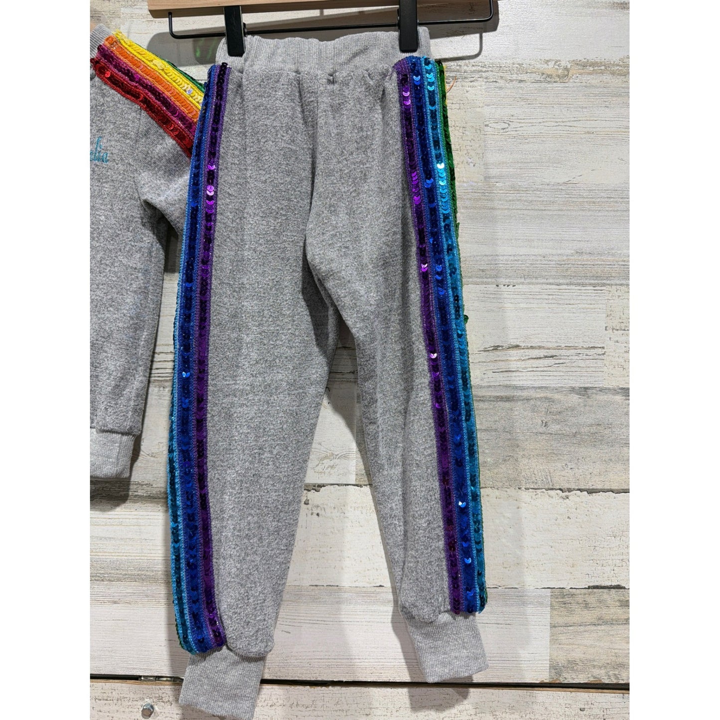 Lola and the Boys "Amelia" Tracksuit Set Girls 4 Gray Rainbow Sequin Glam EUC10