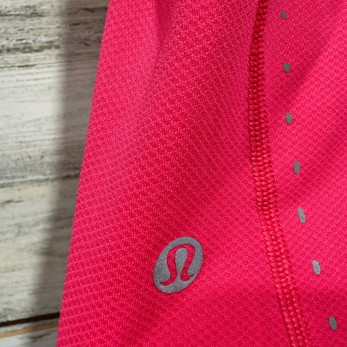 Lululemon Swiftly Relaxed Top Women 10 Pink Lychee Short Sleeve Run EUC5