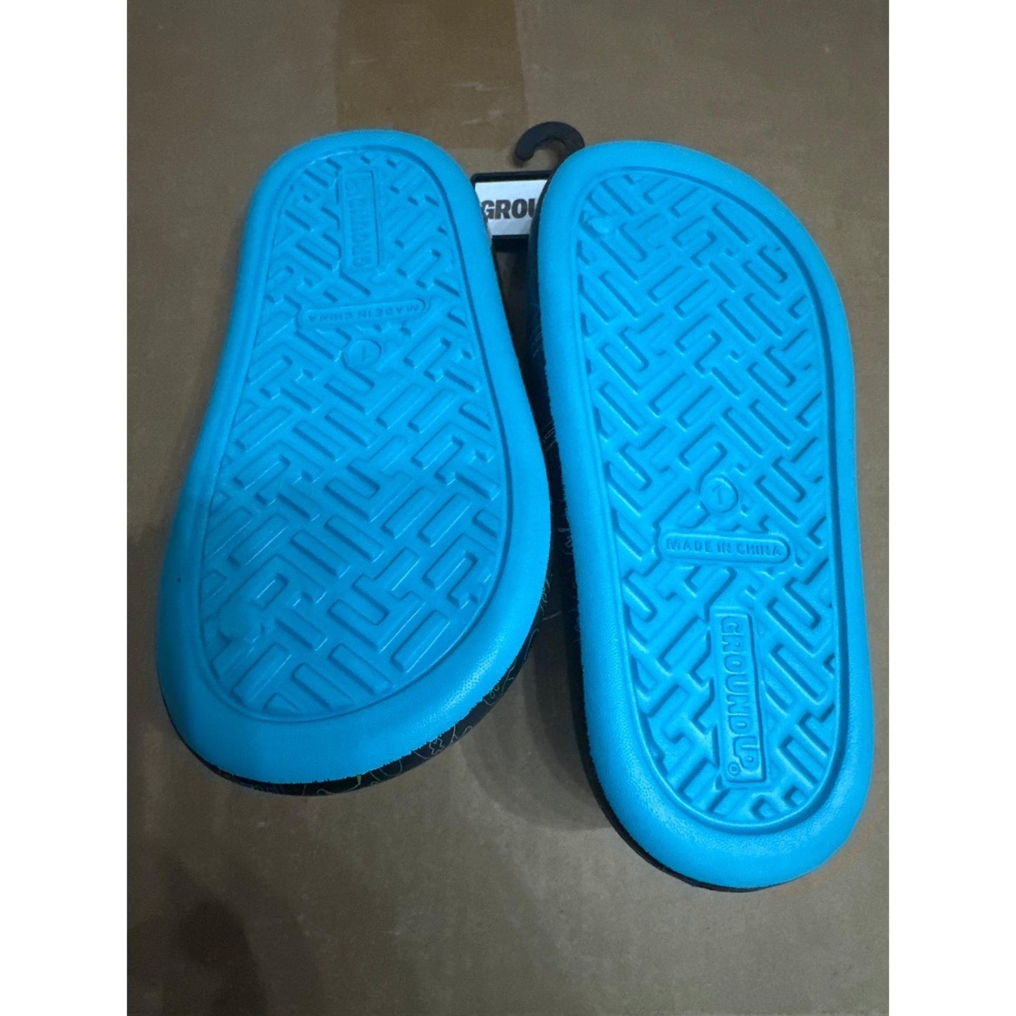 Ground Up Gaming Comfort Slides Boys Size 1 Blue Black Controller NWT2