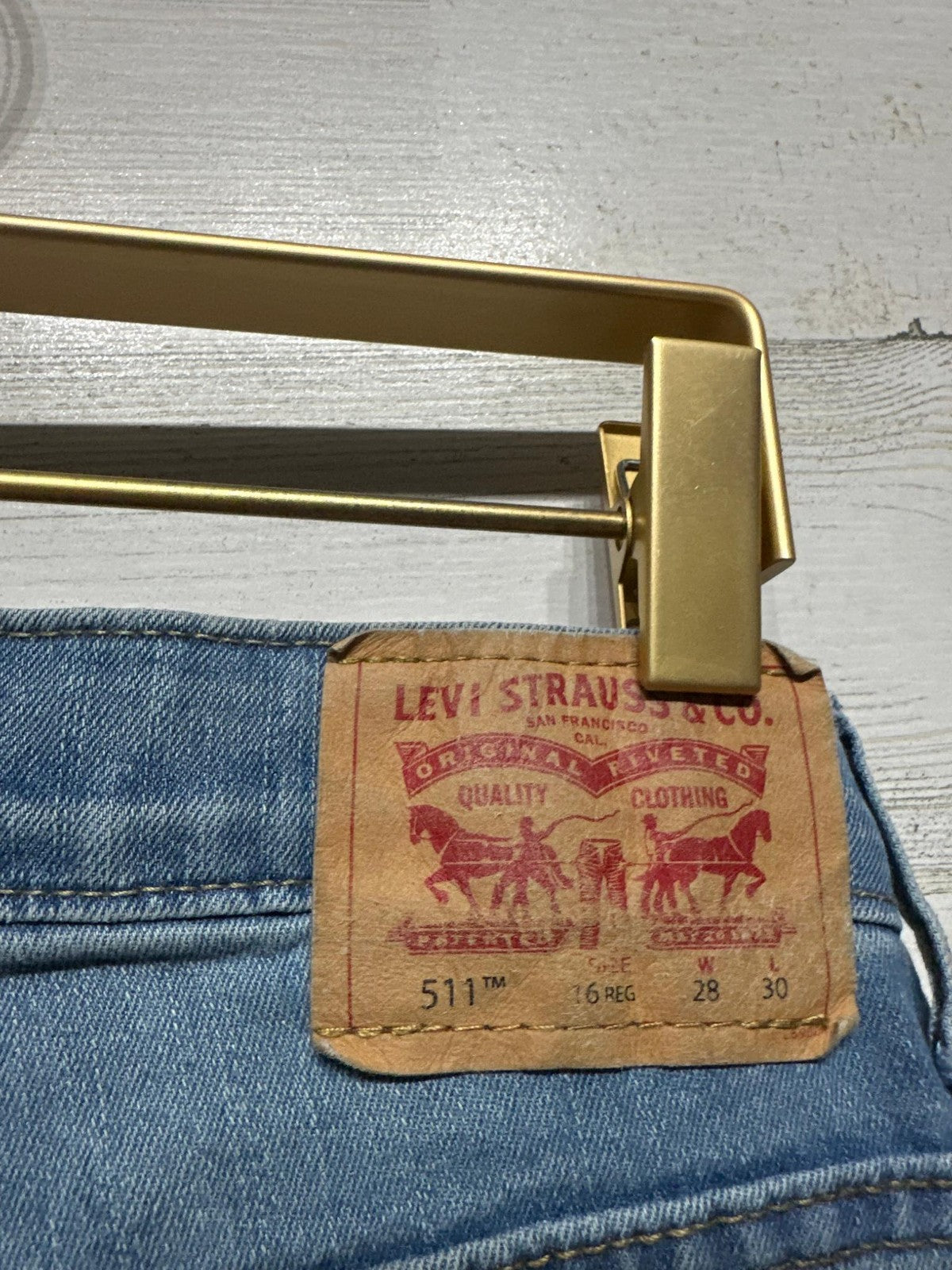 Levi's 511 Slim Fit Jeans Boys Size 16 Regular Medium Wash Blue Denim EUC3