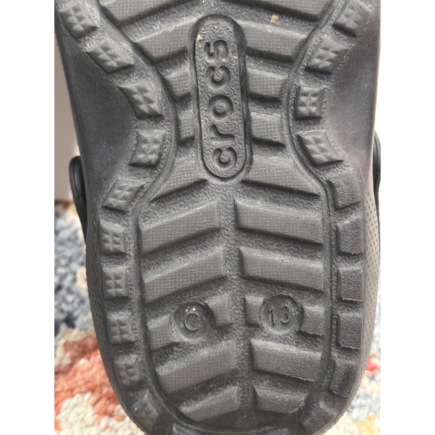 Crocs Lined Clogs Boys Size 13 Black Captain America Jibbitz Gorpcore GUC7