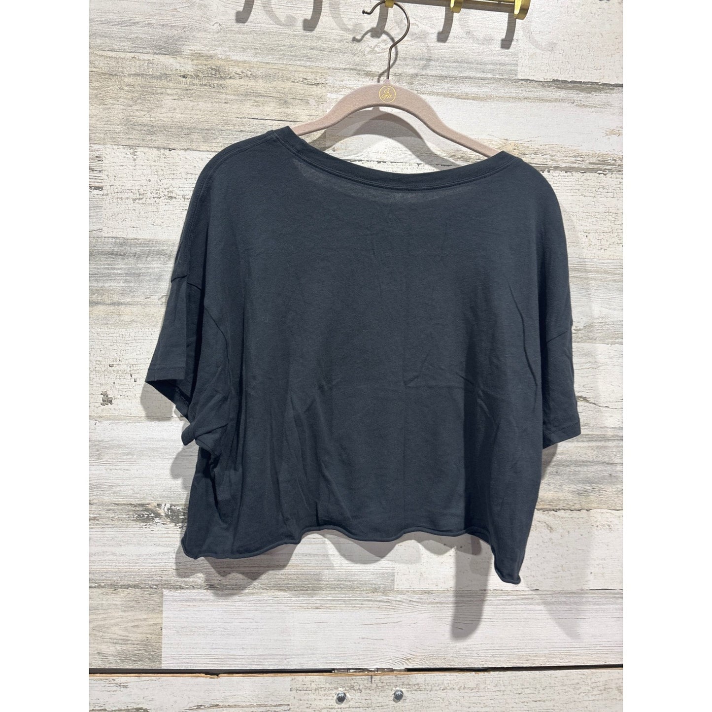 Aerie Boxy Tee Women Medium Black Cropped Raw Hem Athleisure EUC1