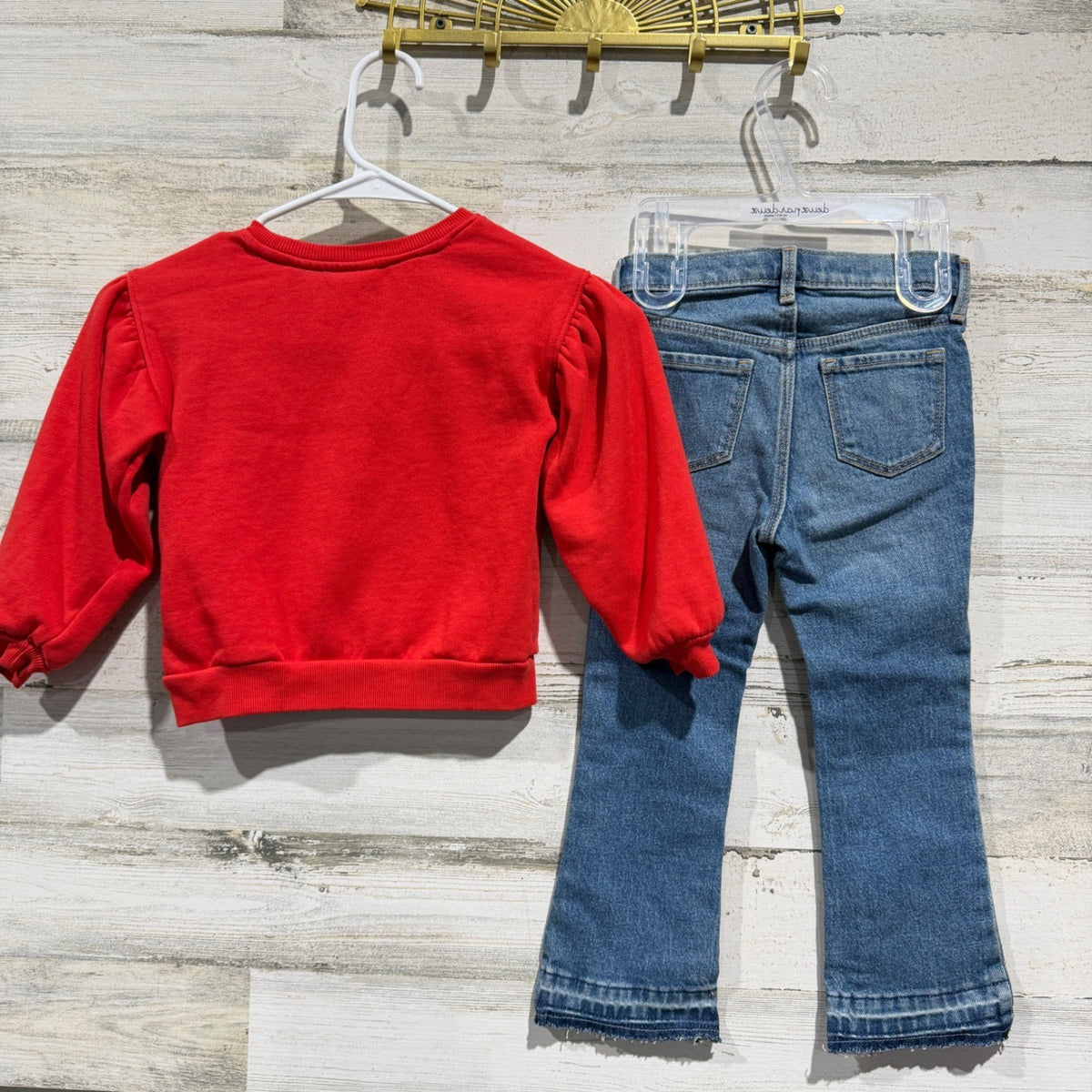 Isaac Mizrahi & Old Navy Sweatshirt and Flare Jeans Set Girls 4T8