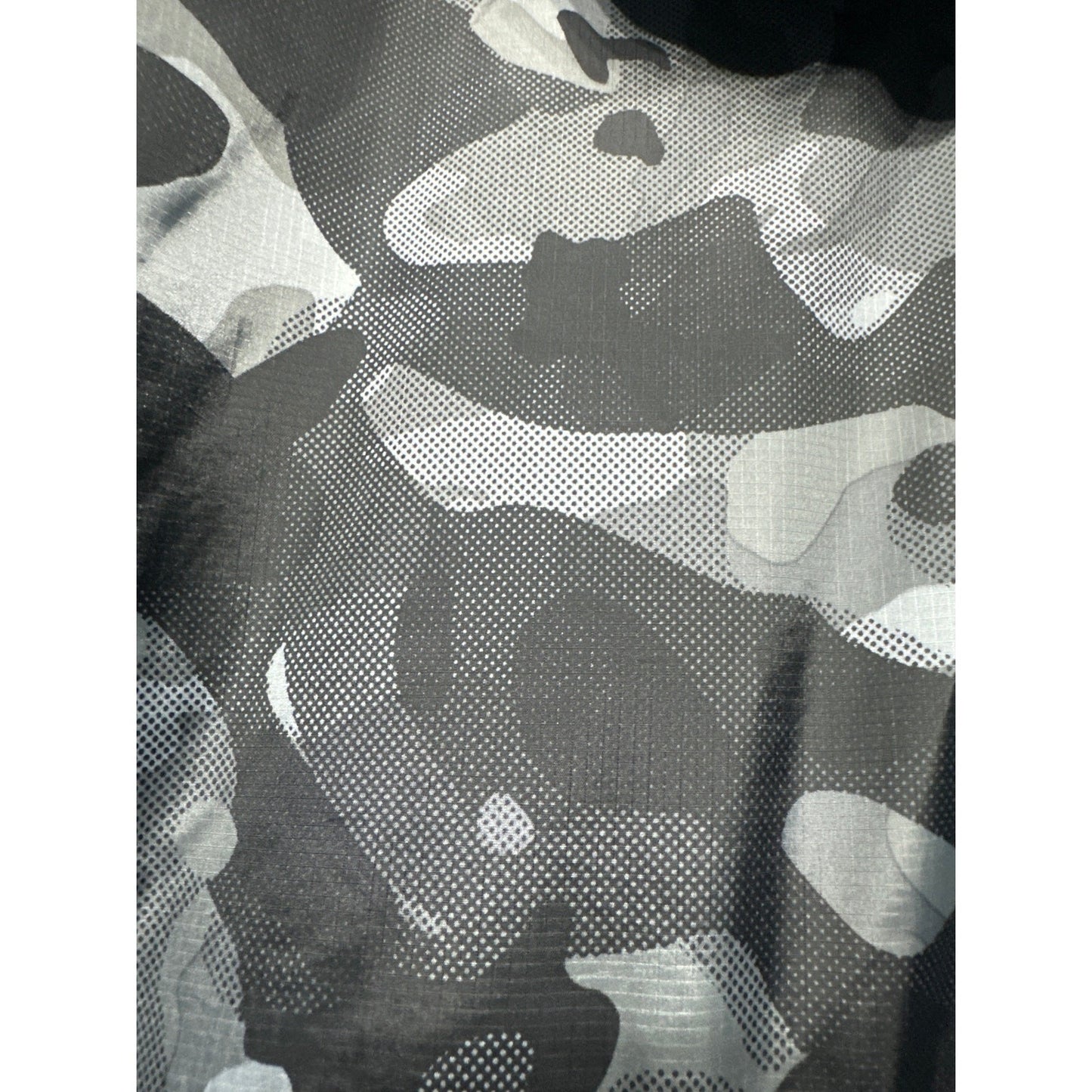 Nike Hooded Jacket Boys 4T Black Gray Camo Fleece Lined Full Zip Sporty EUC4