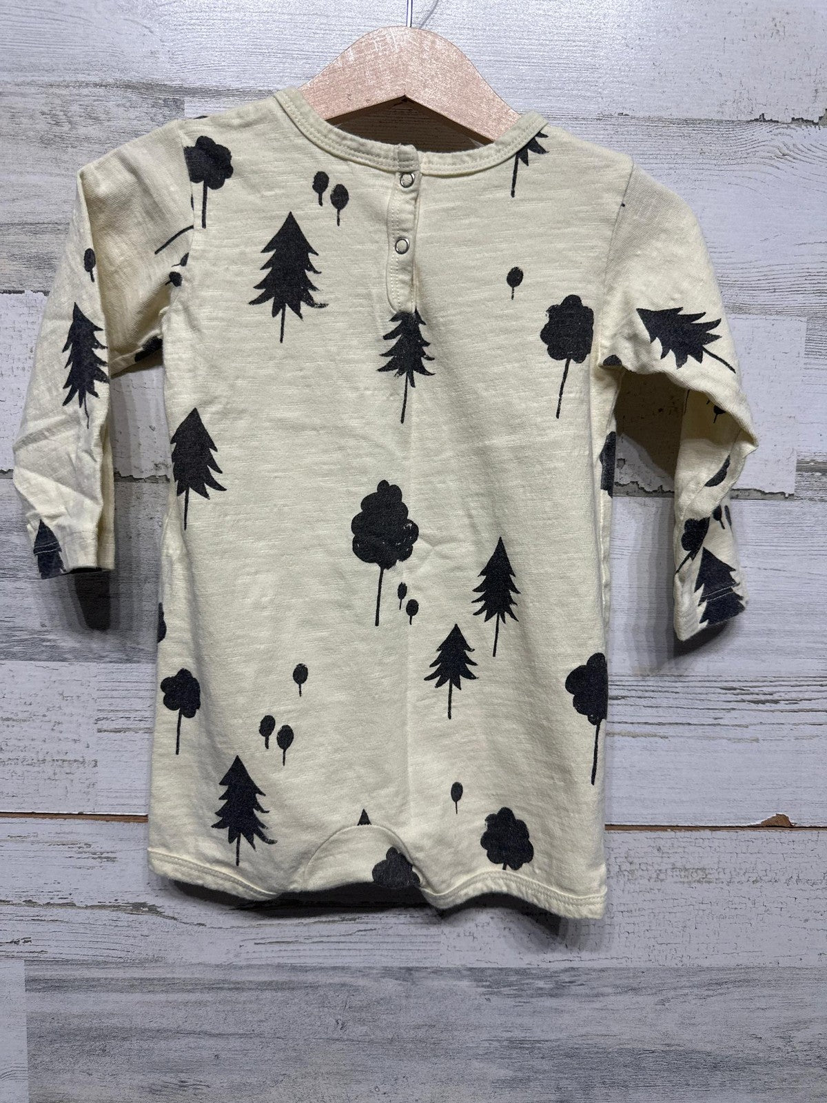 Rylee + Cru Tree Print Romper Boys 12-18M Cream Long Sleeve Forest EUC2
