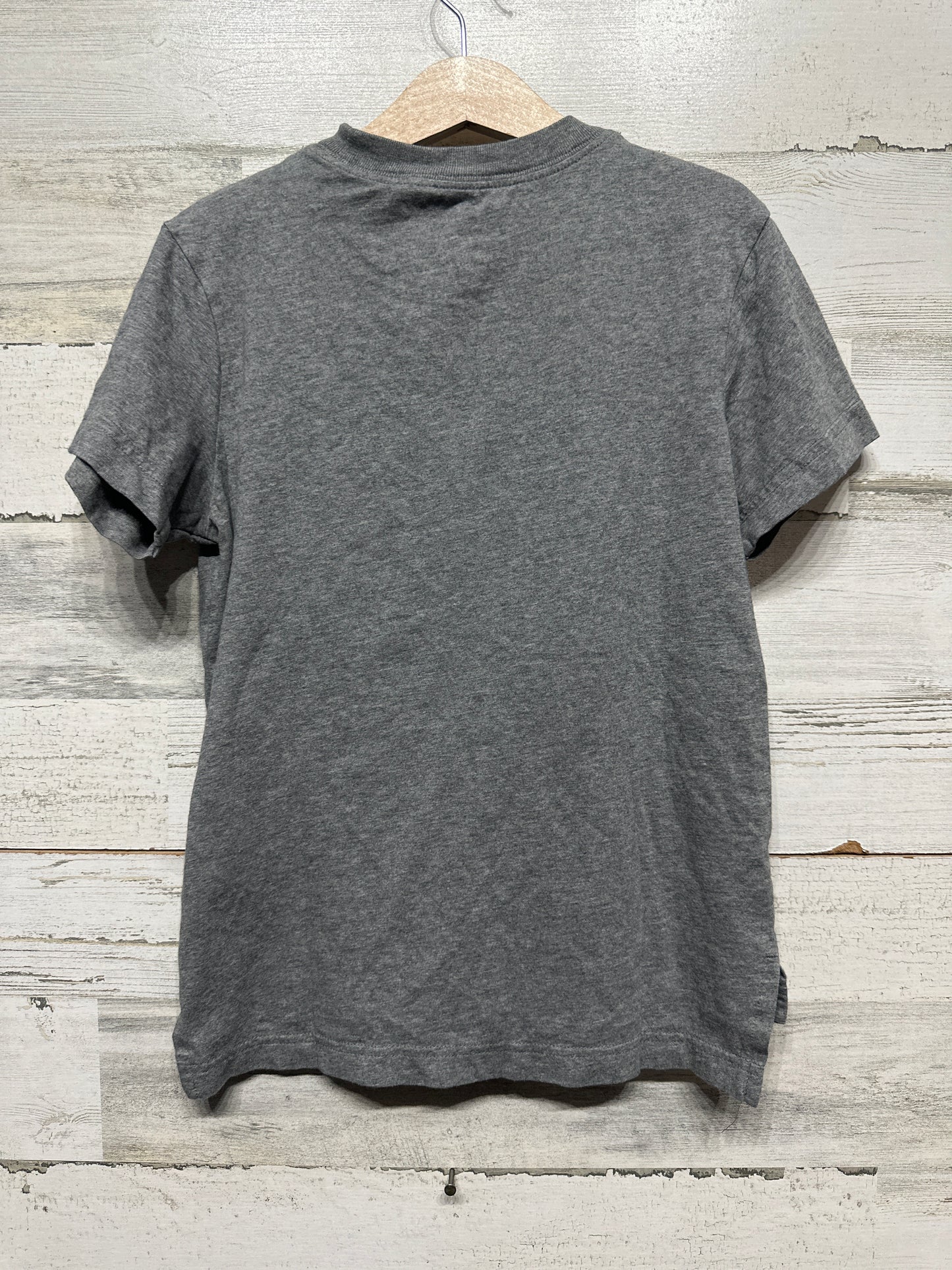 Size Small ( 8-9 ) Grey Nike T-Shirt - Very Good Used Condition