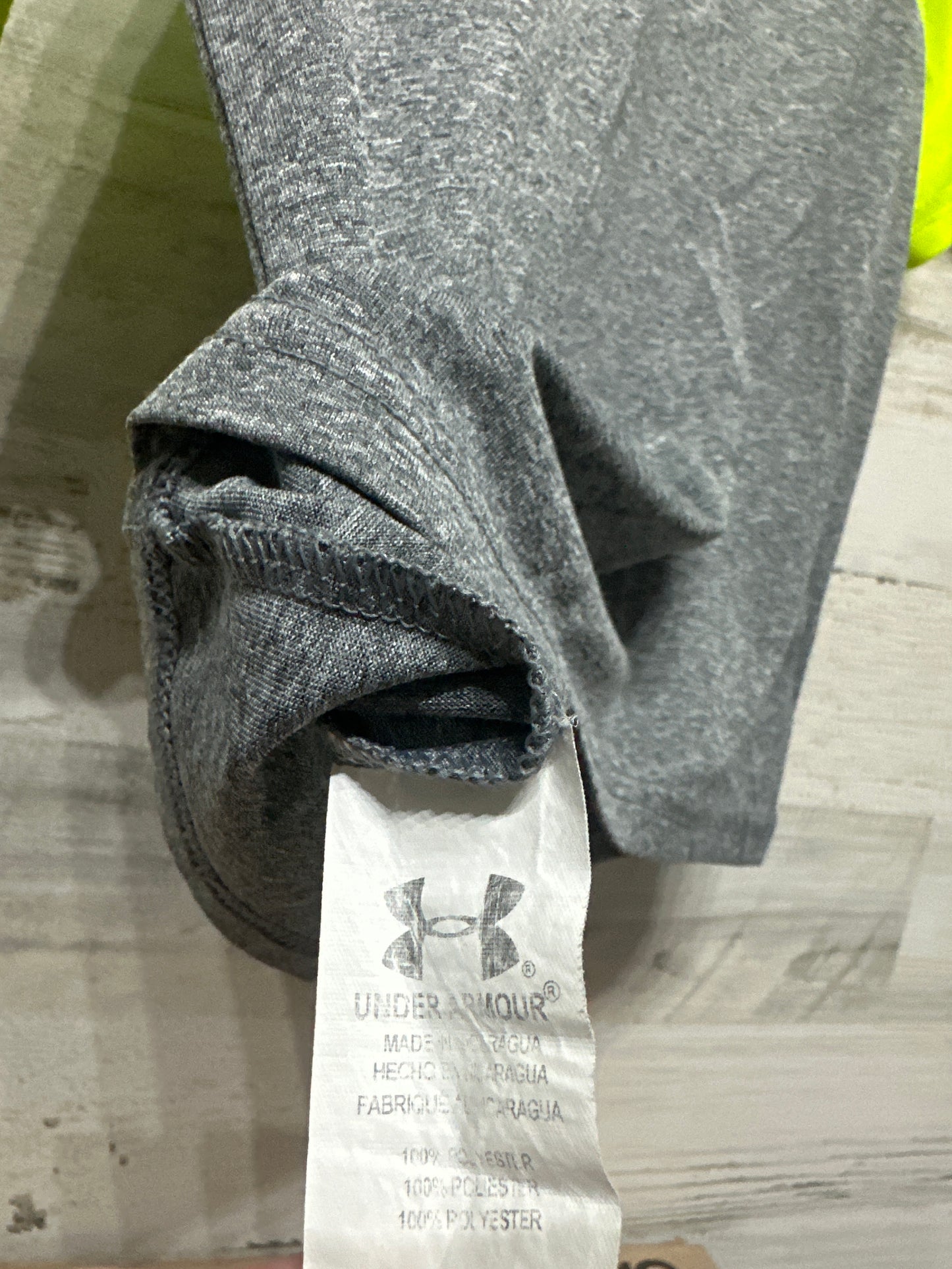 Boys Size 5 Under Armour Heatgear Shirt - Good Used Condition