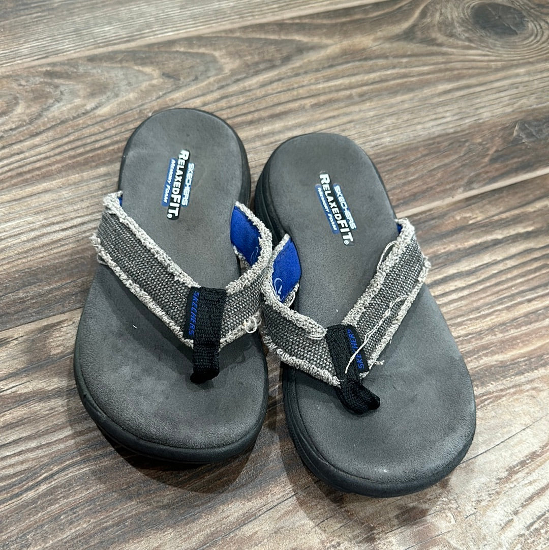 Boys Size 1 (Big Kid) Skechers Flip Flops - Play Condition