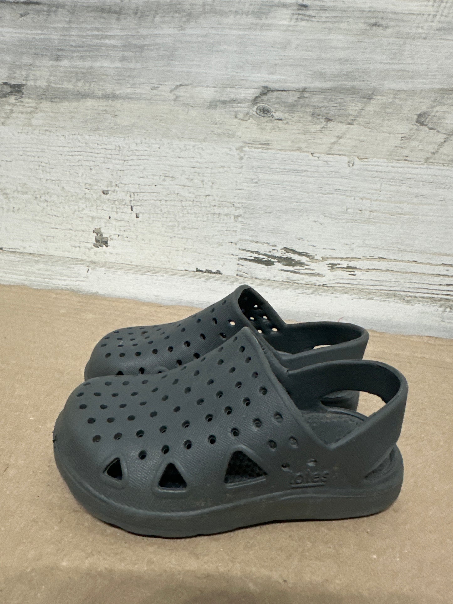 Size 5-6 (Toddler) Totes Clogs - Good Used Condition