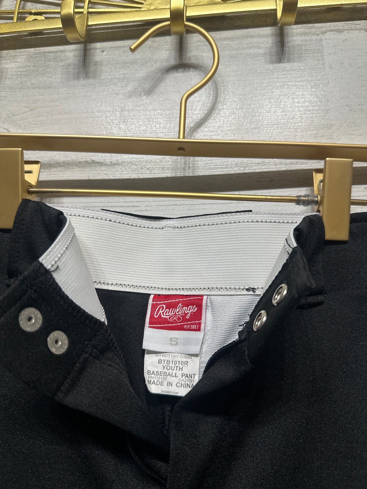 Boys Size Youth Small Rawlings Black Baseball Pants - Very Good Used Condition