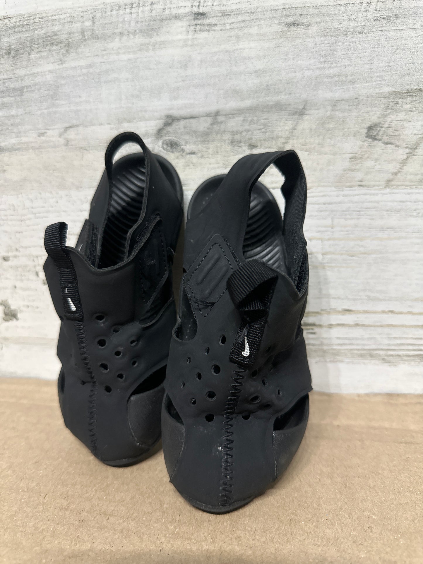 Size 9 (Toddler) Black Nike Sandals - Good Used Condition*