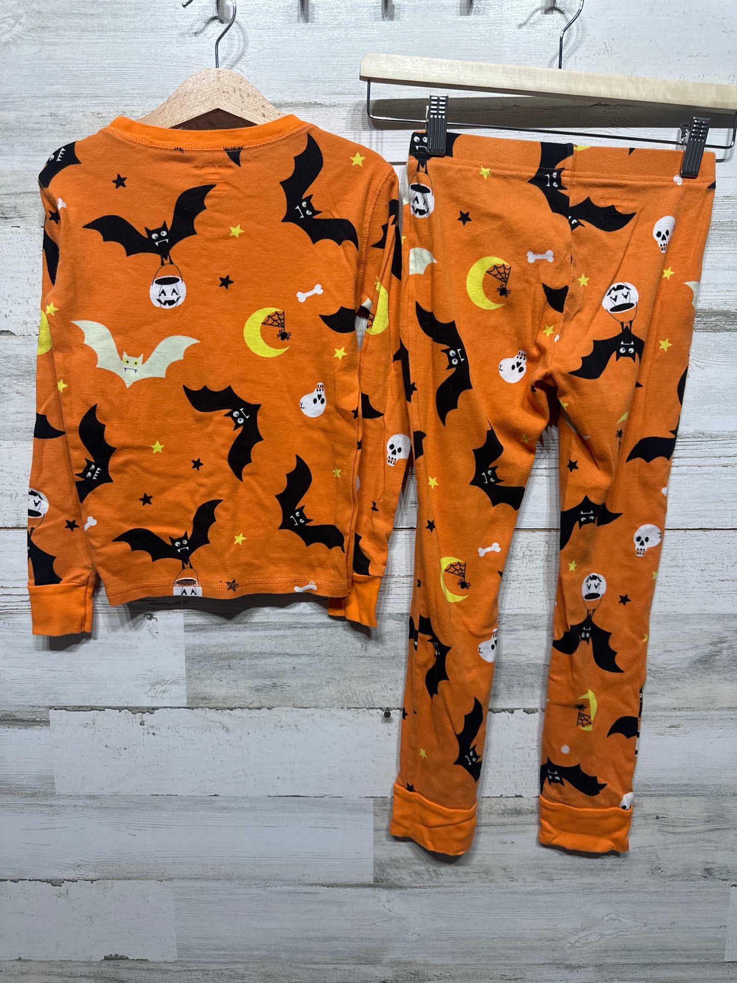 Size 8 Medium Unisex Old Navy Halloween Pajama Set - Very Good Used Condition