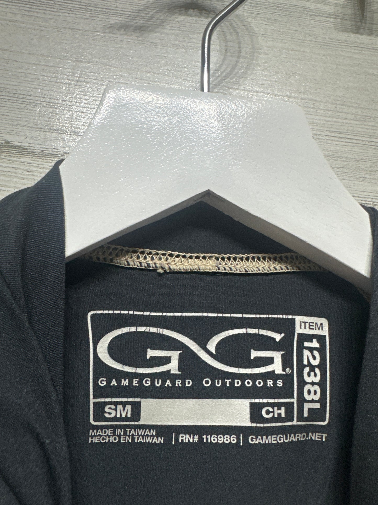 Boys Size Youth Small Game Guard Performance Black and Camo Hoodie - Very Good Used Condition