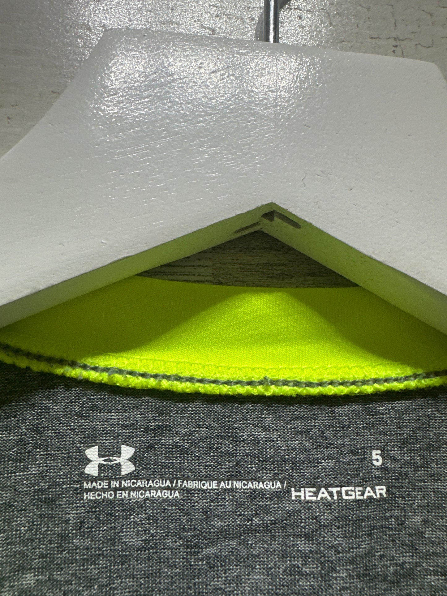 Boys Size 5 Under Armour Heatgear Shirt - Good Used Condition